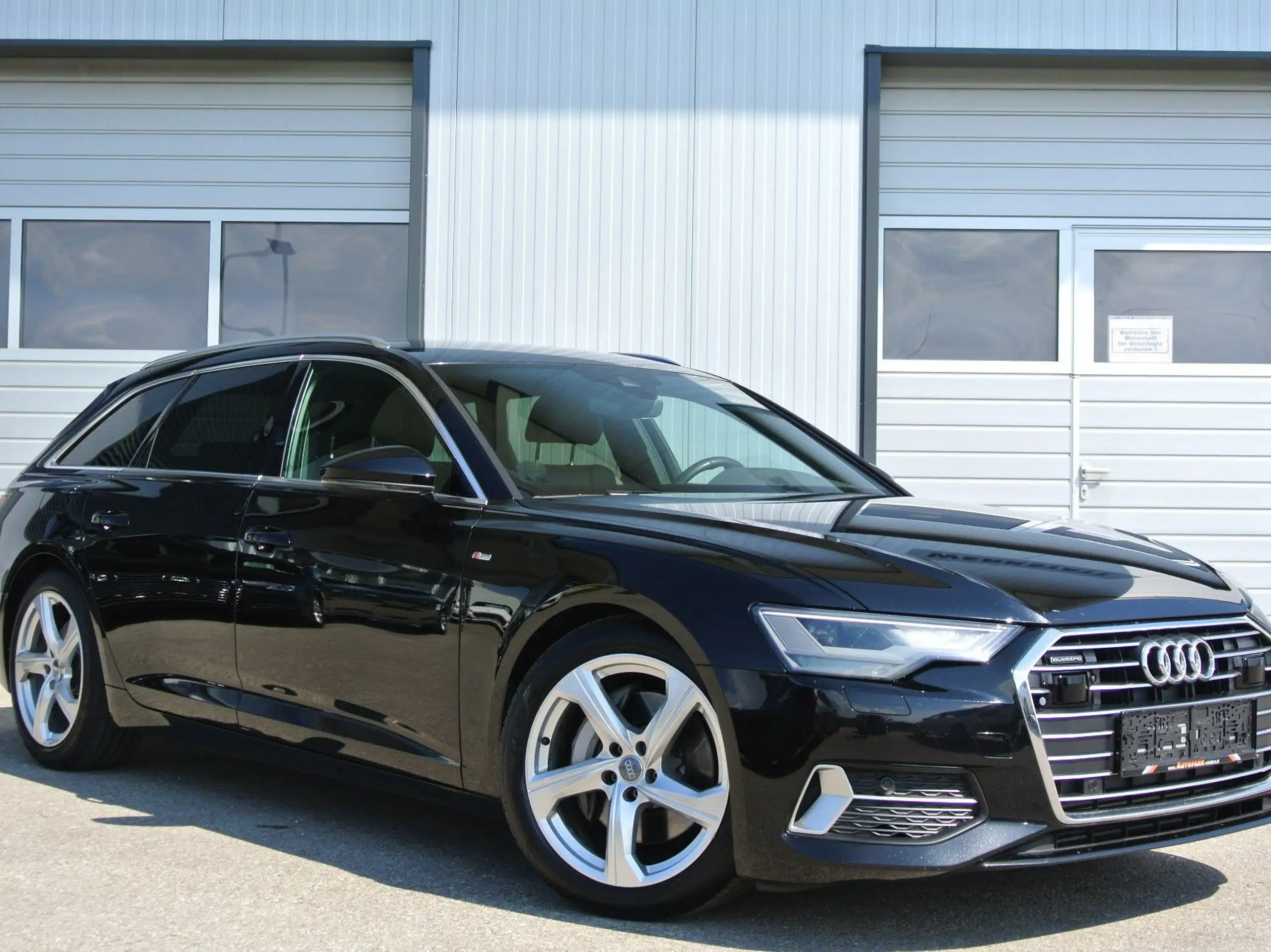 Audi - A6