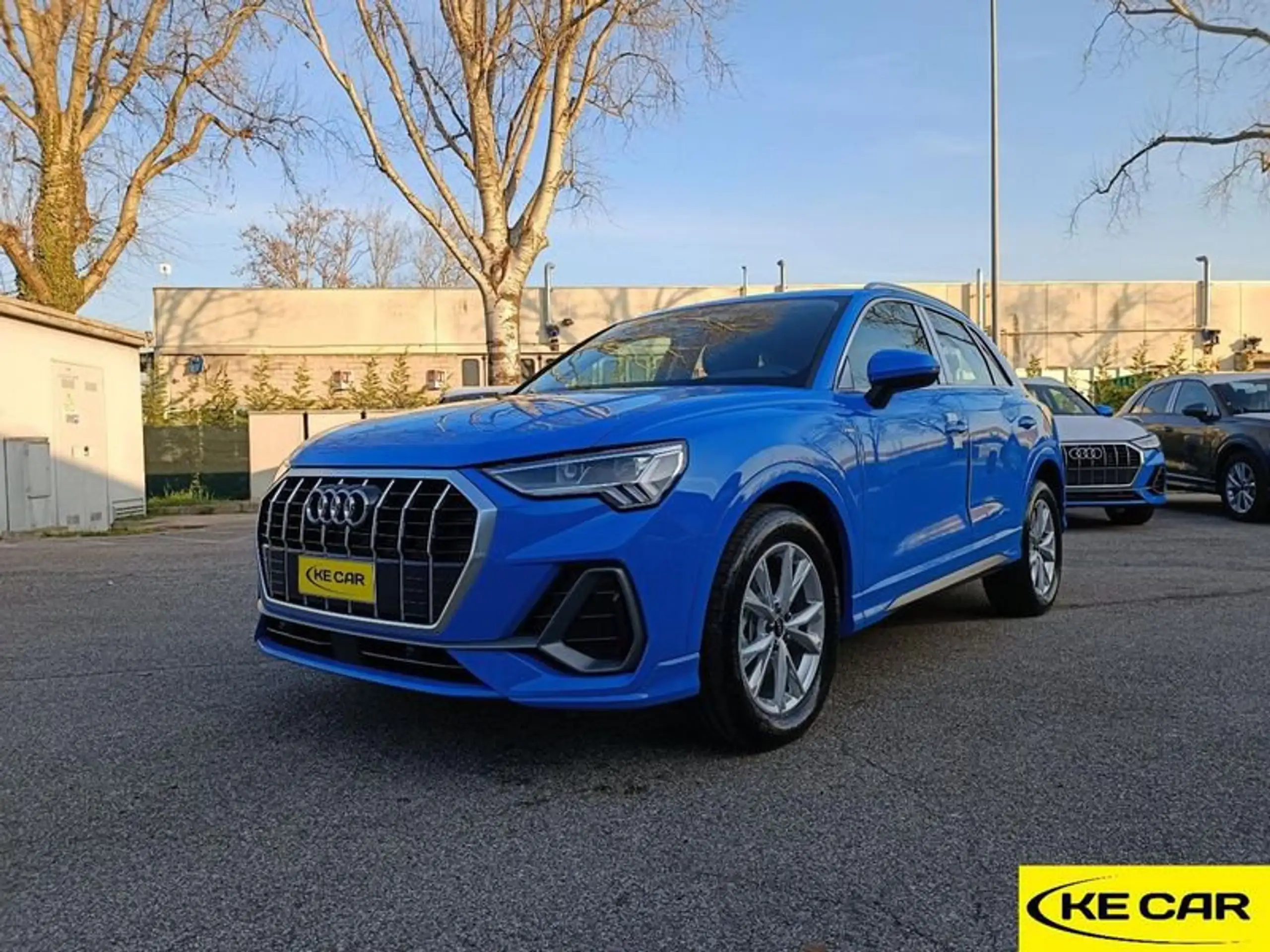 Audi - Q3