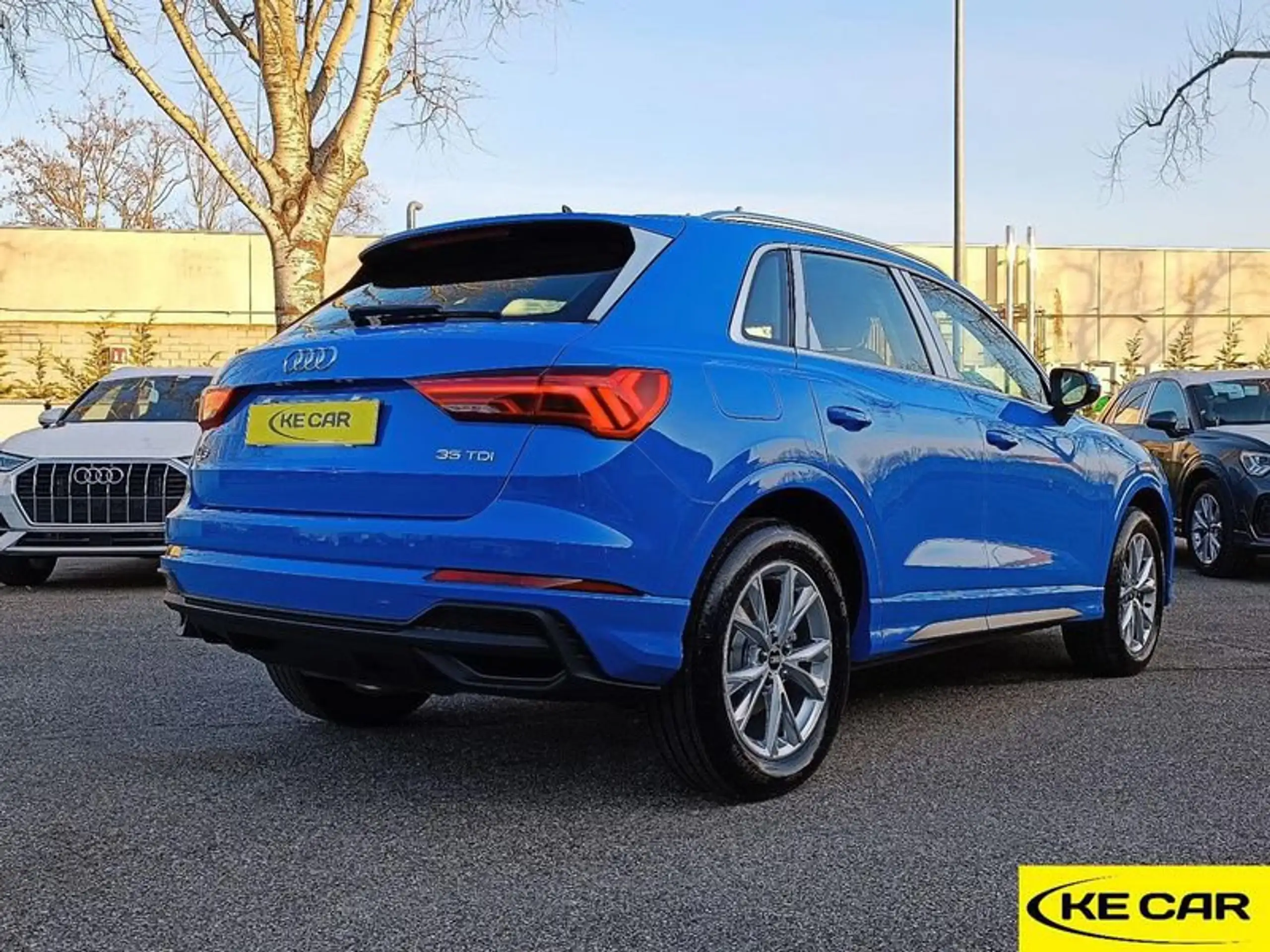 Audi - Q3