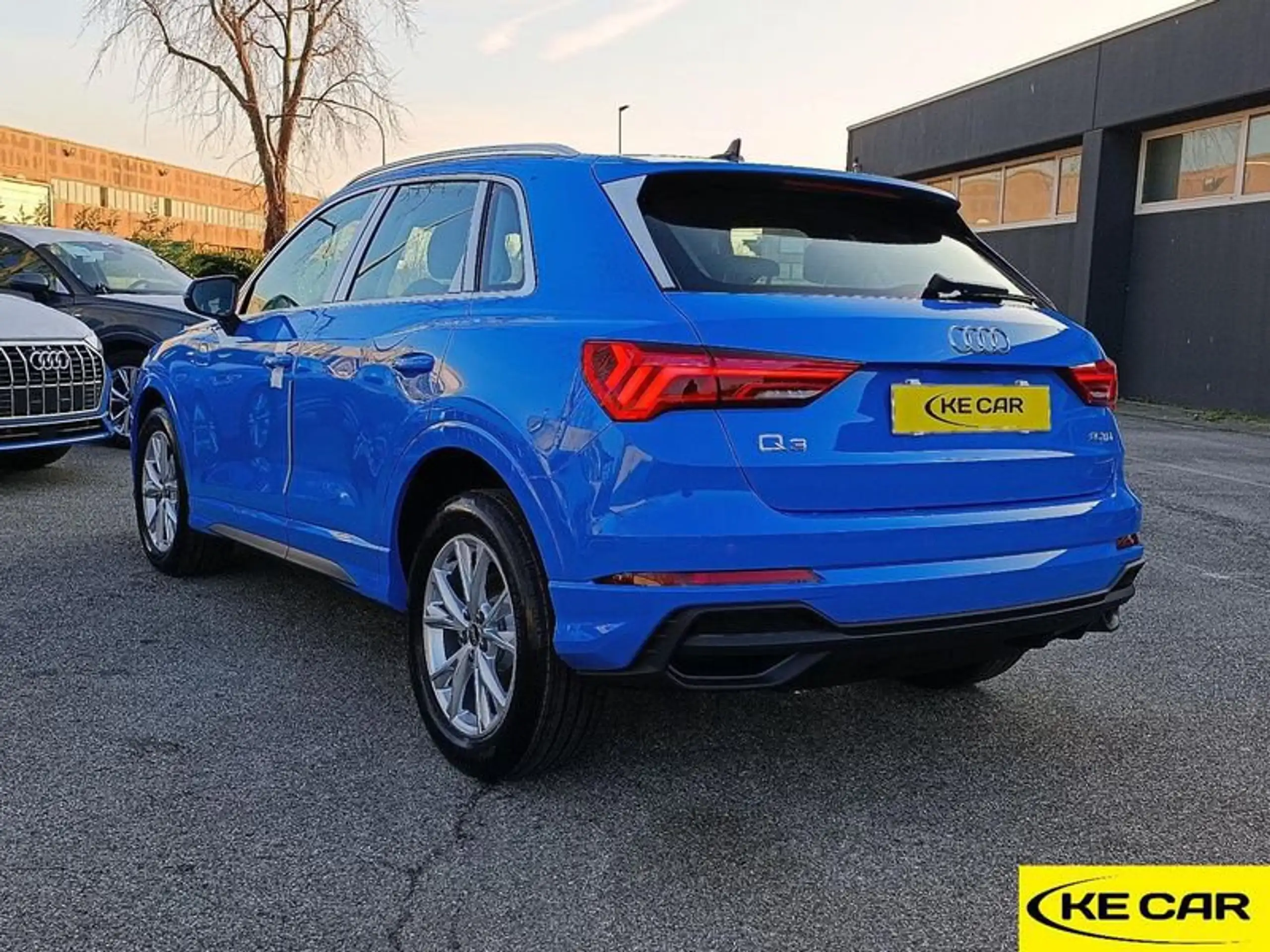 Audi - Q3