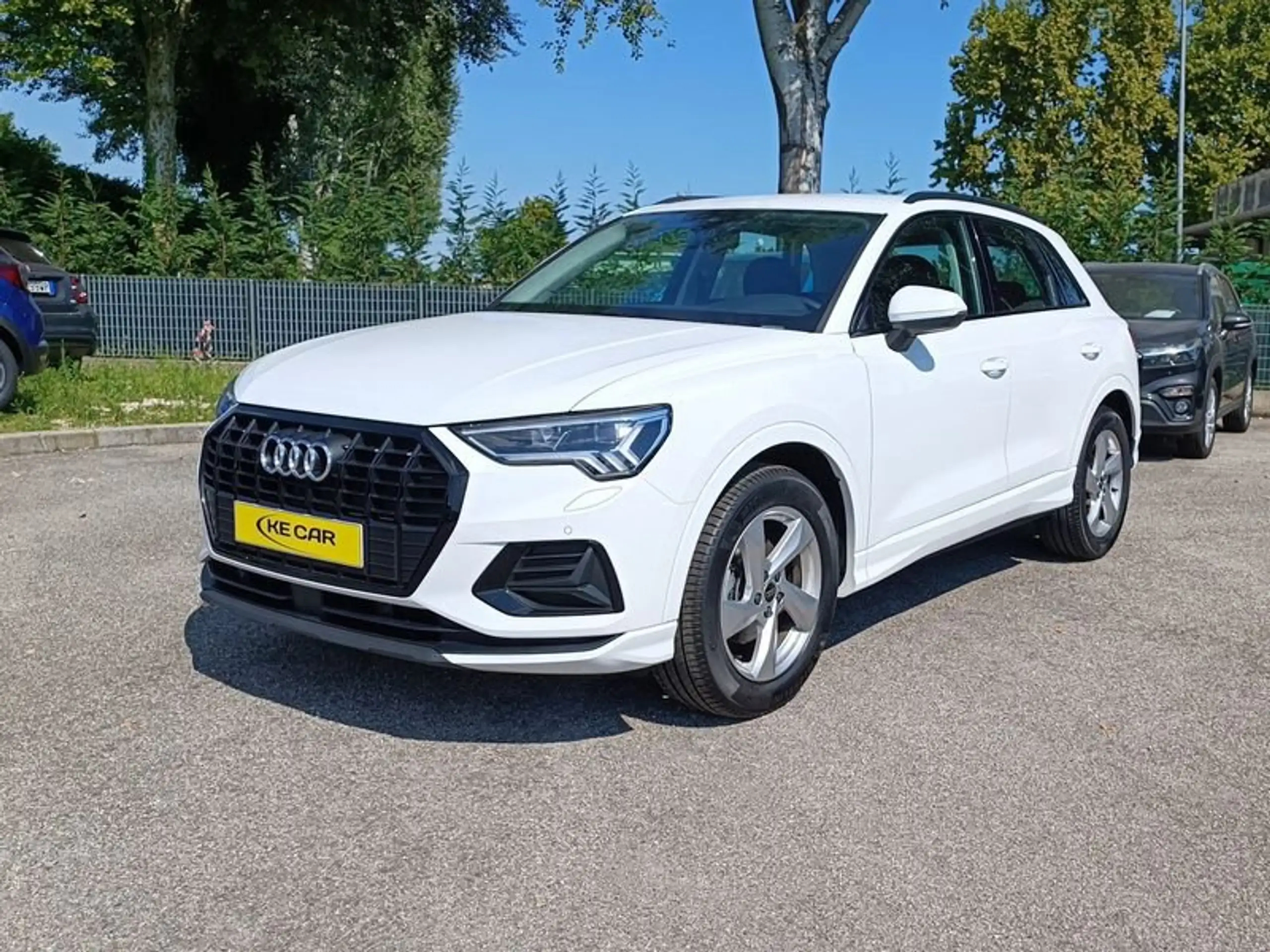 Audi - Q3