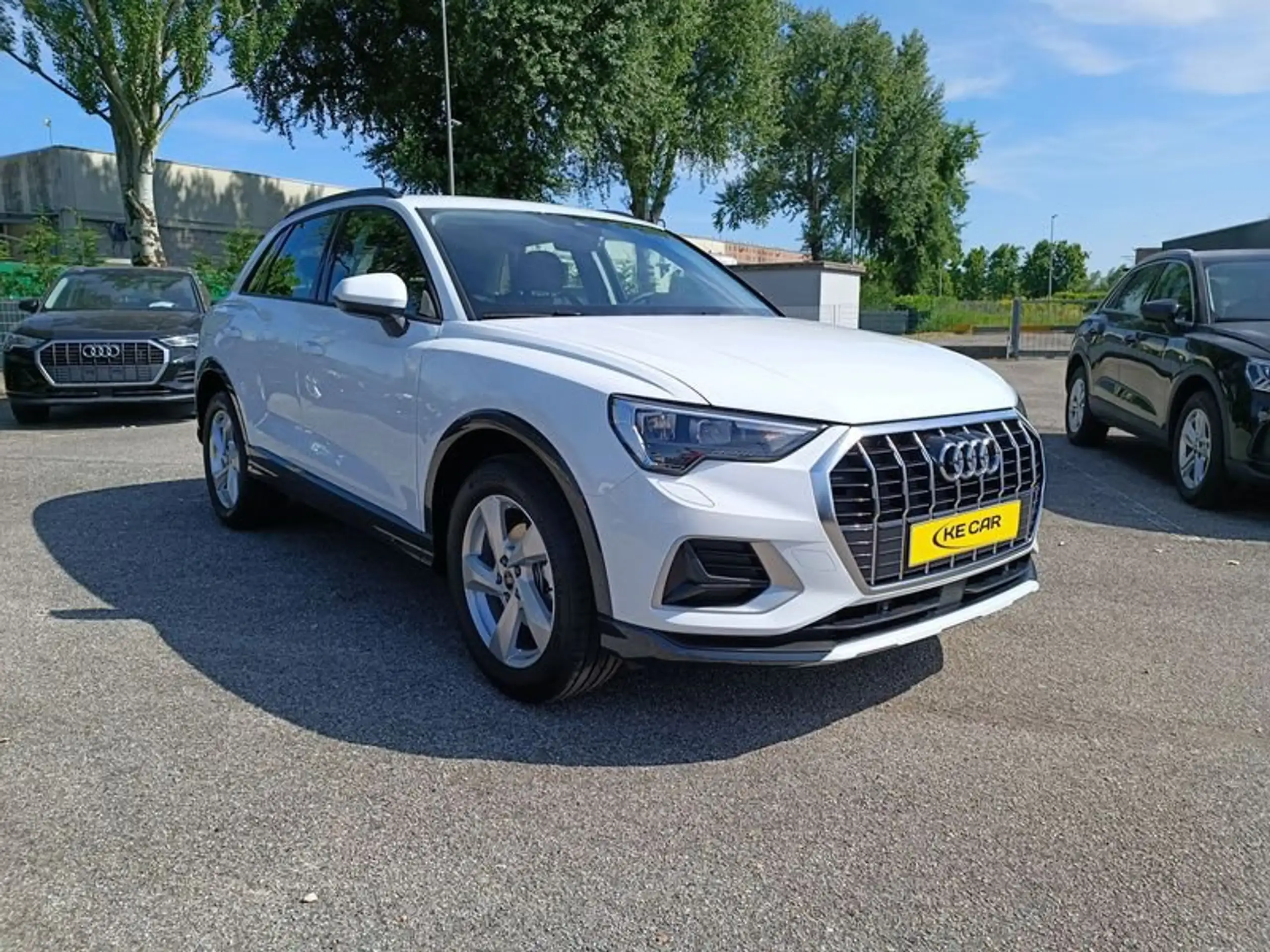 Audi - Q3