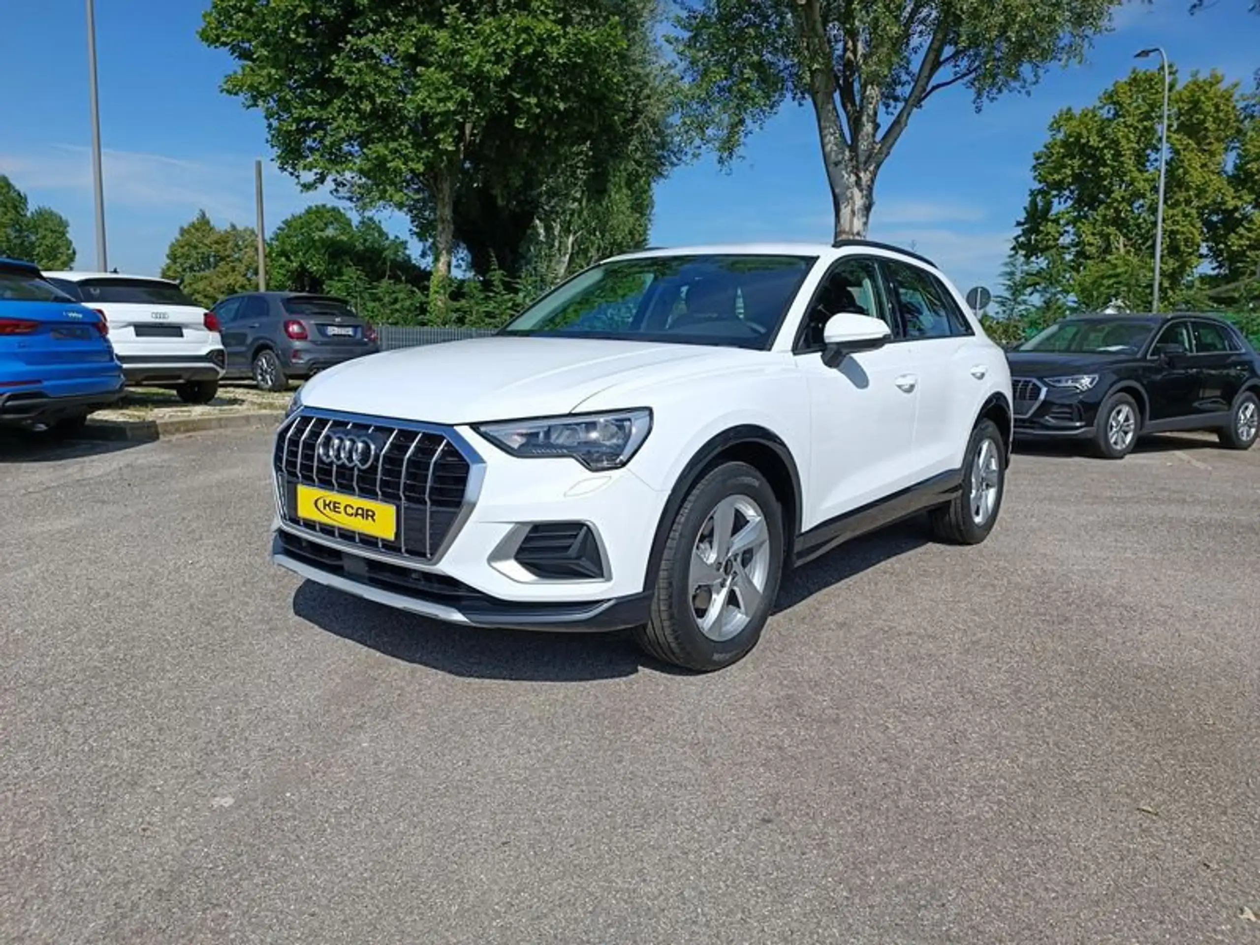 Audi - Q3