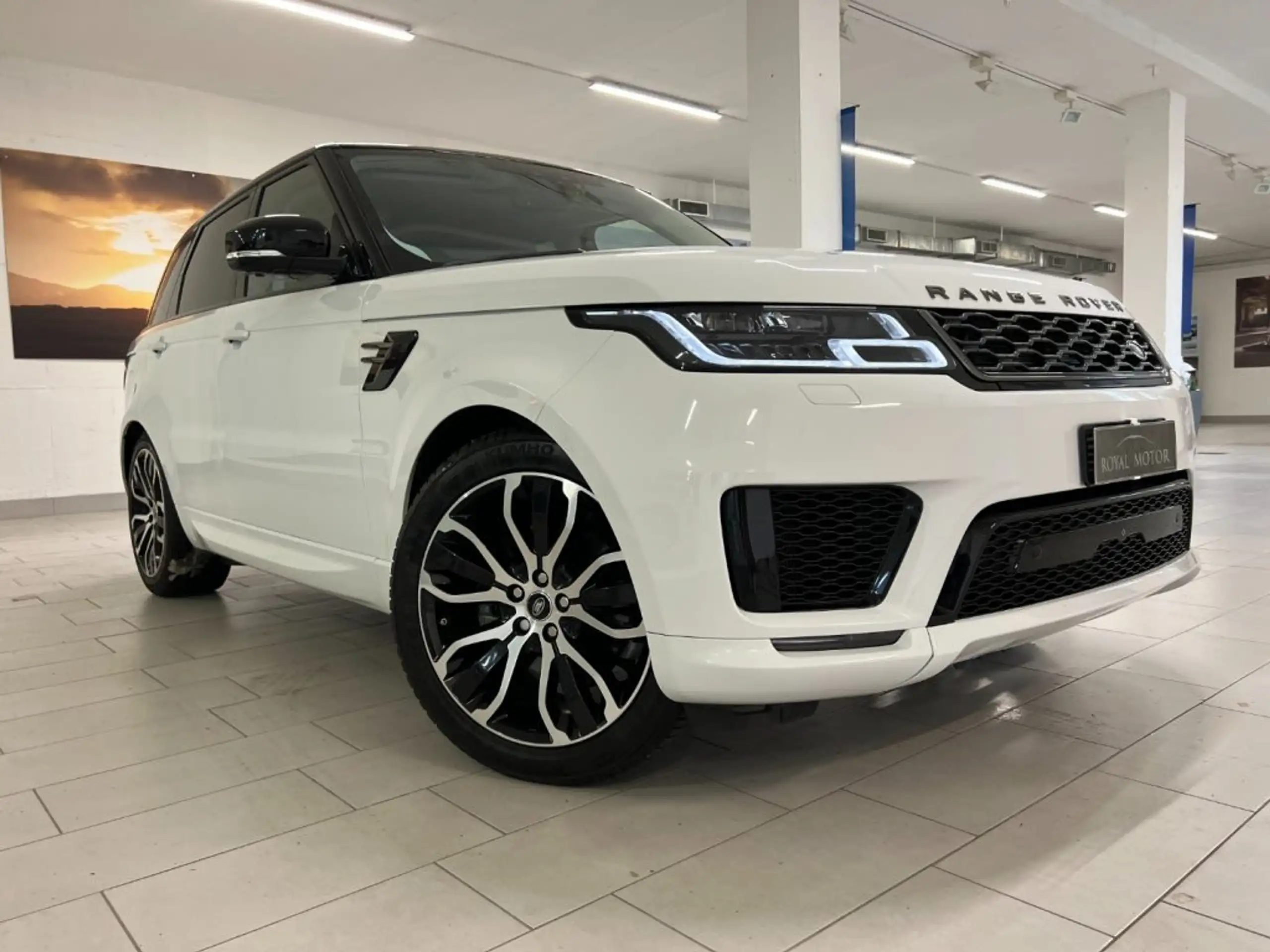 Land Rover - Range Rover Sport