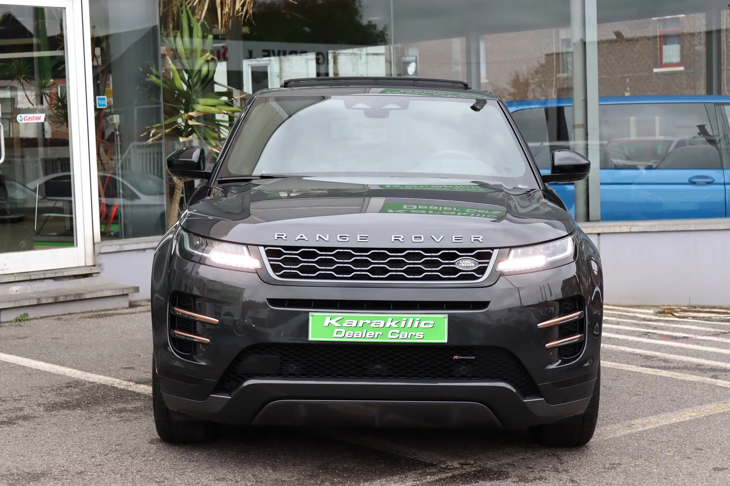 Land Rover - Range Rover Evoque