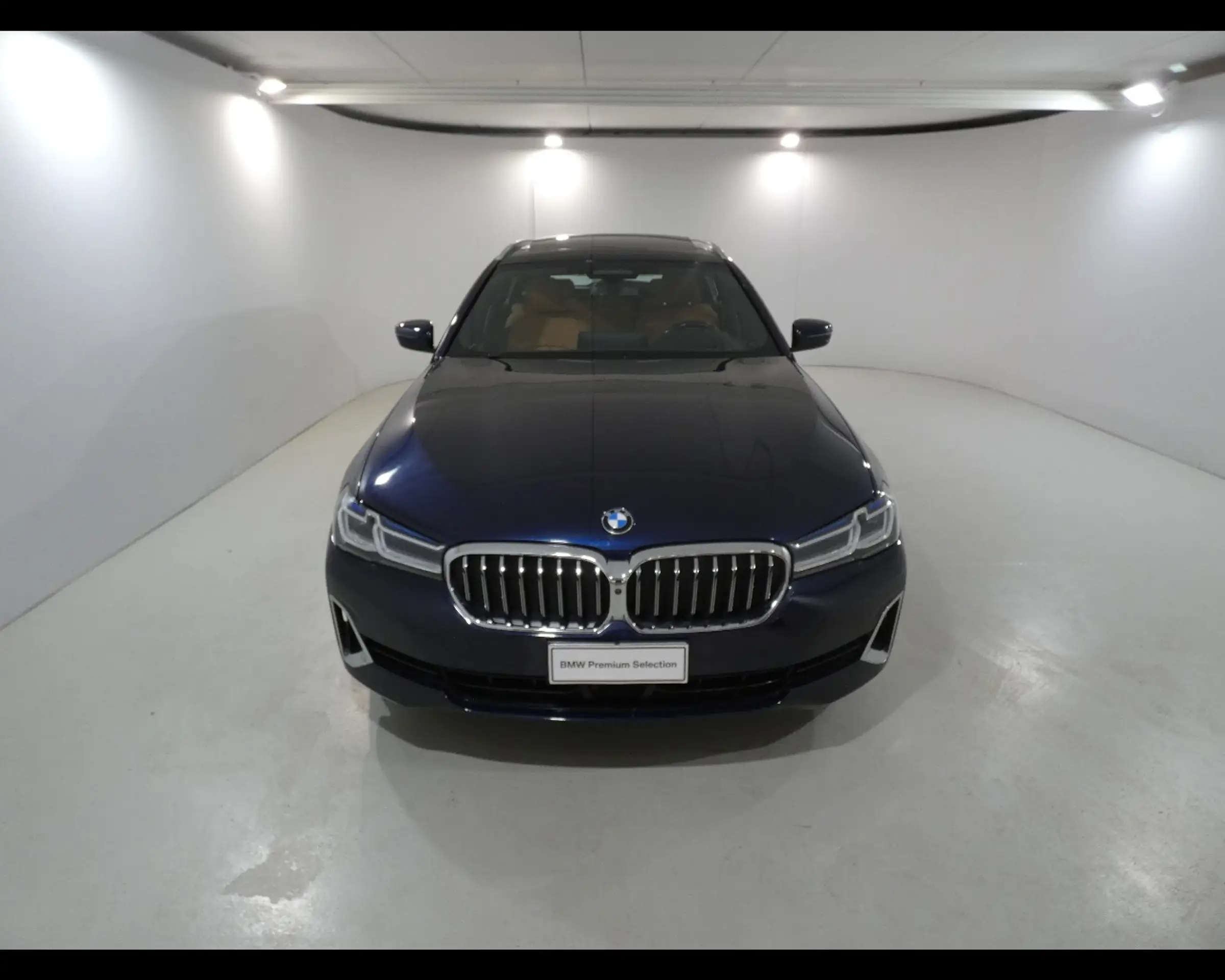 BMW - 530