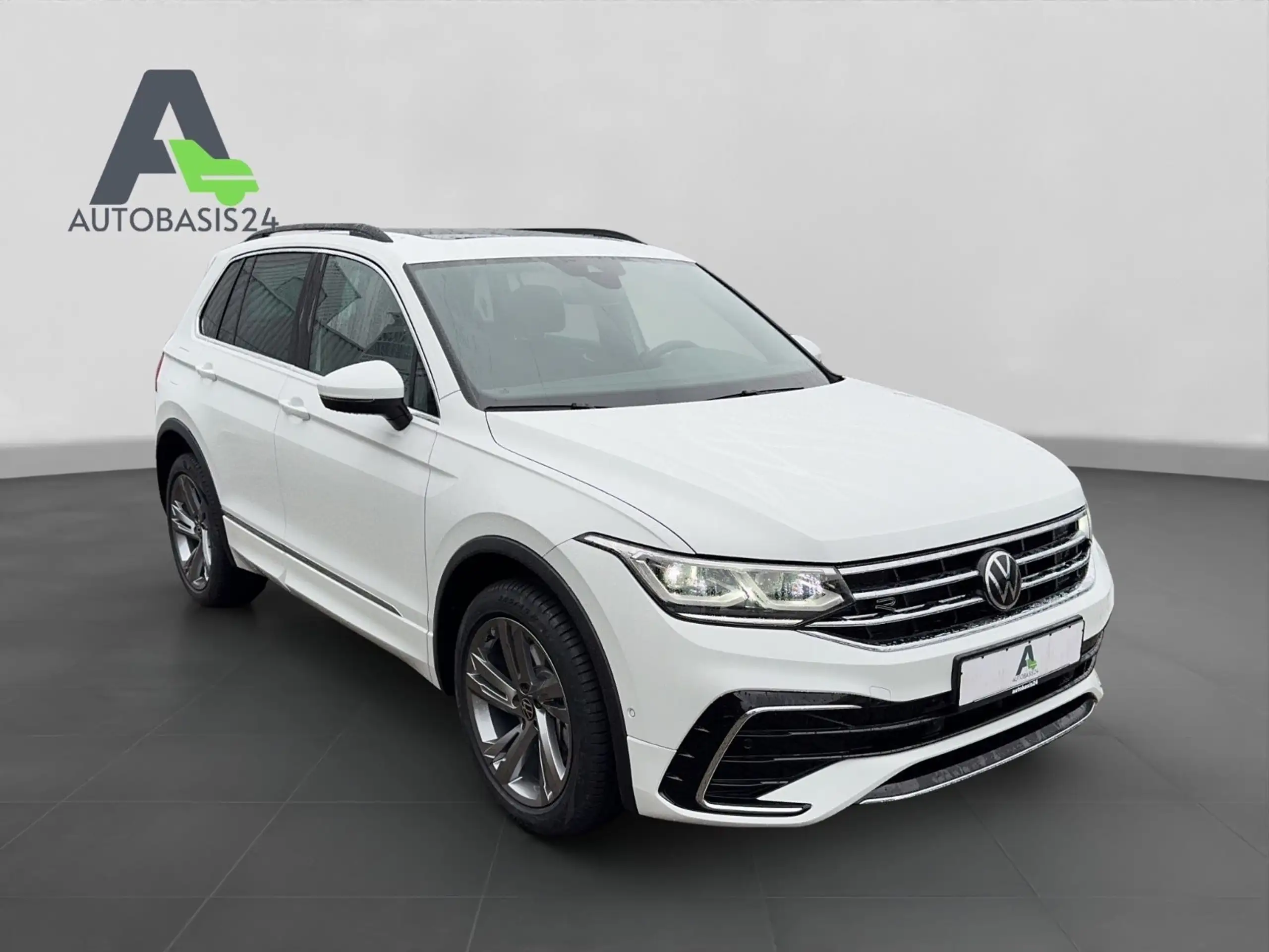 Volkswagen - Tiguan