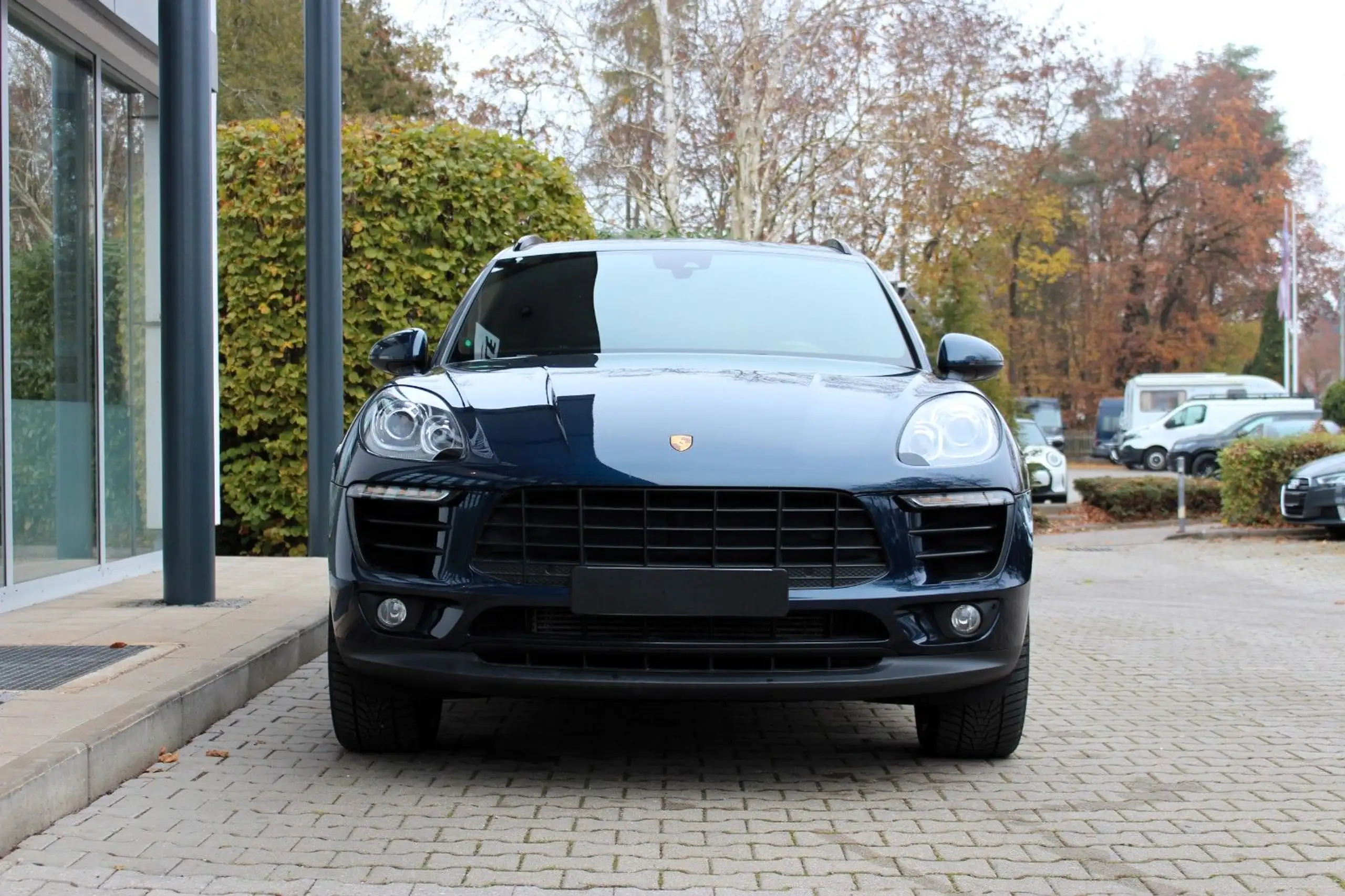 Porsche - Macan