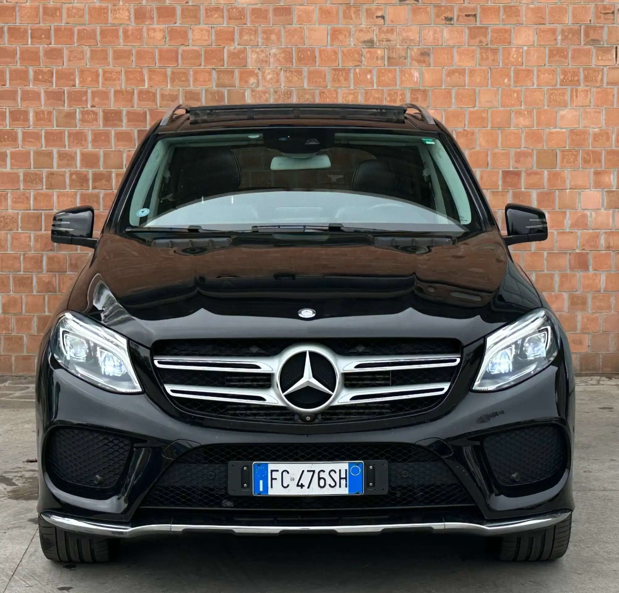 Mercedes-Benz - GLE 250