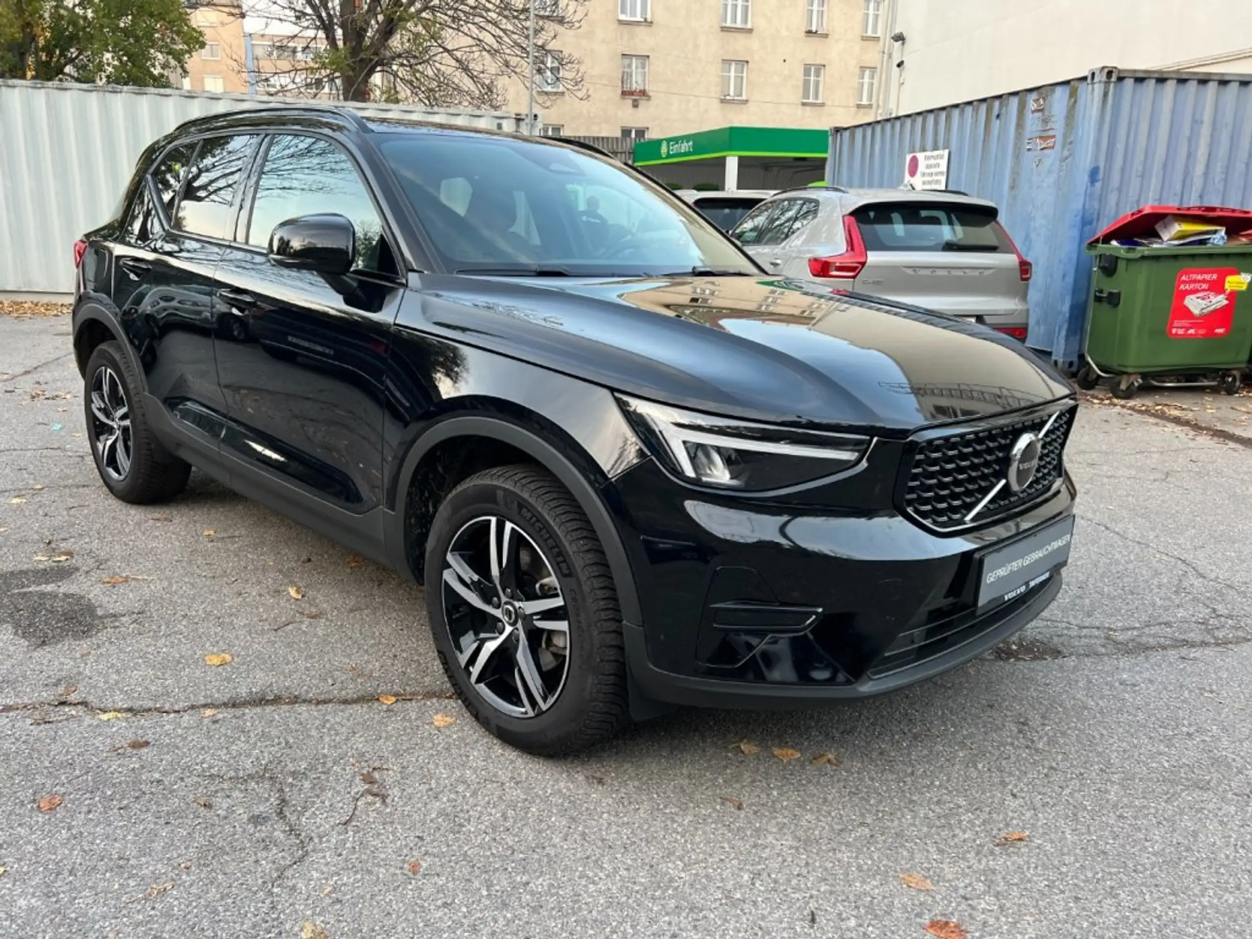 Volvo - XC40