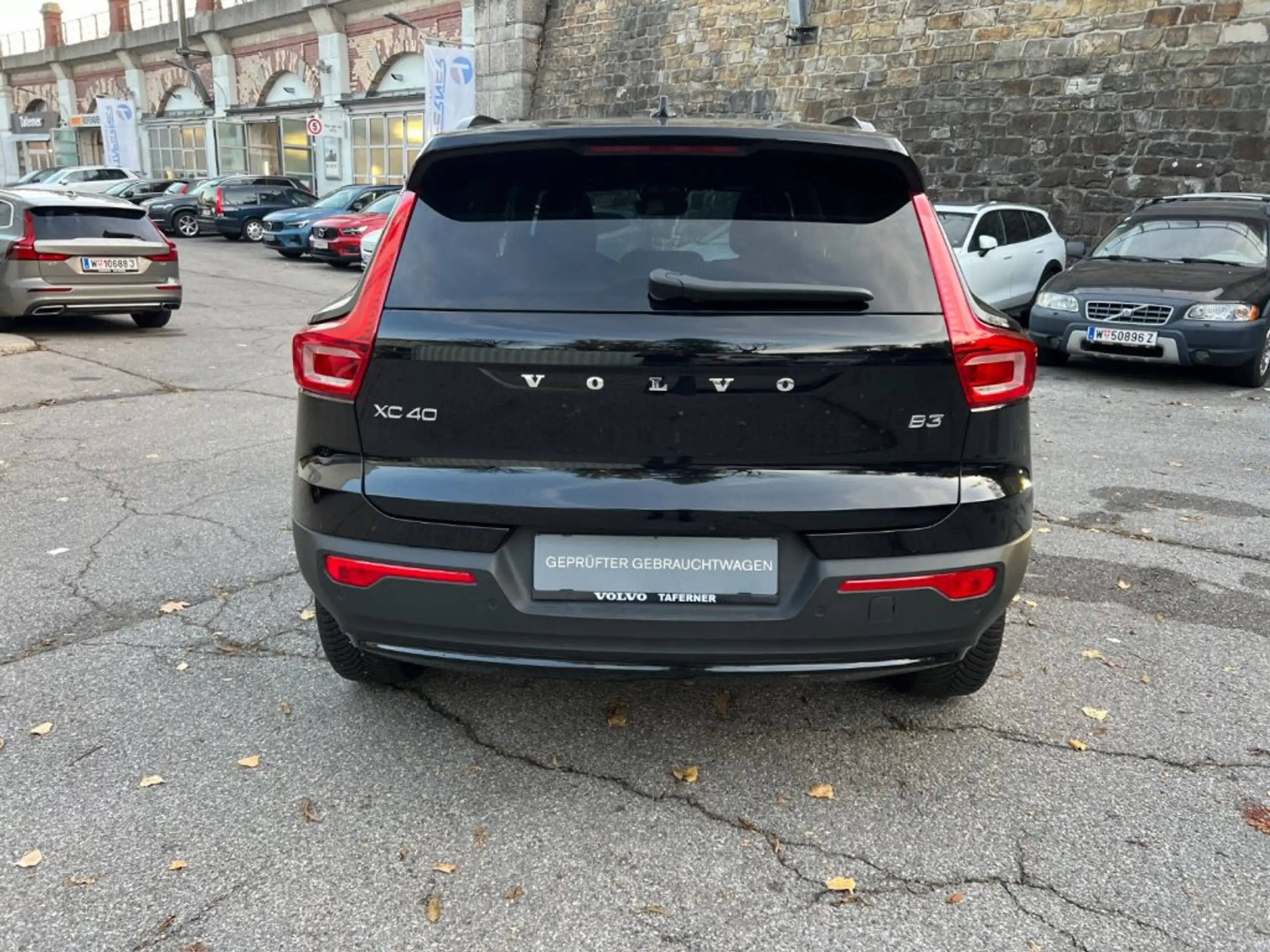 Volvo - XC40