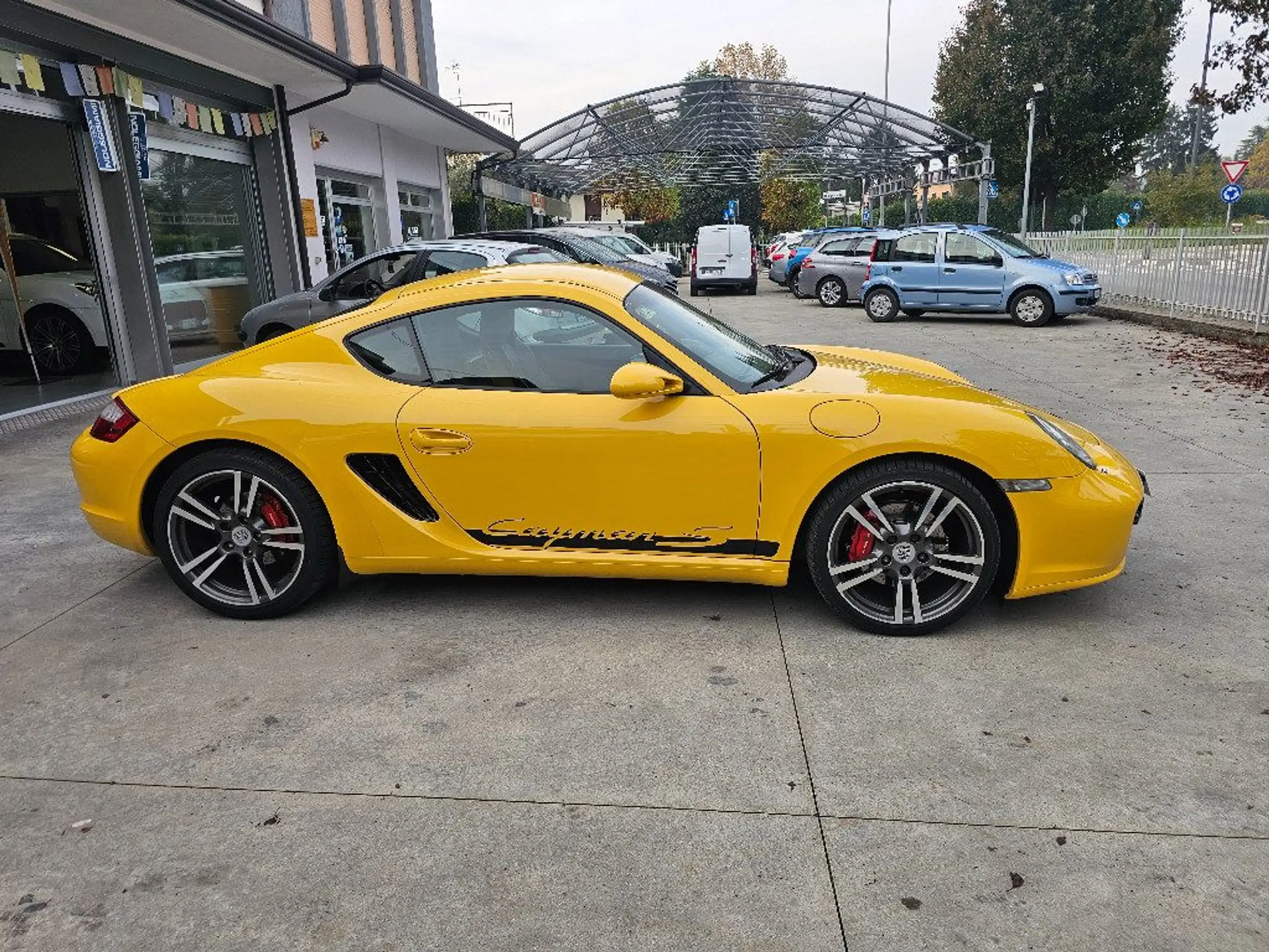 Porsche - Cayman