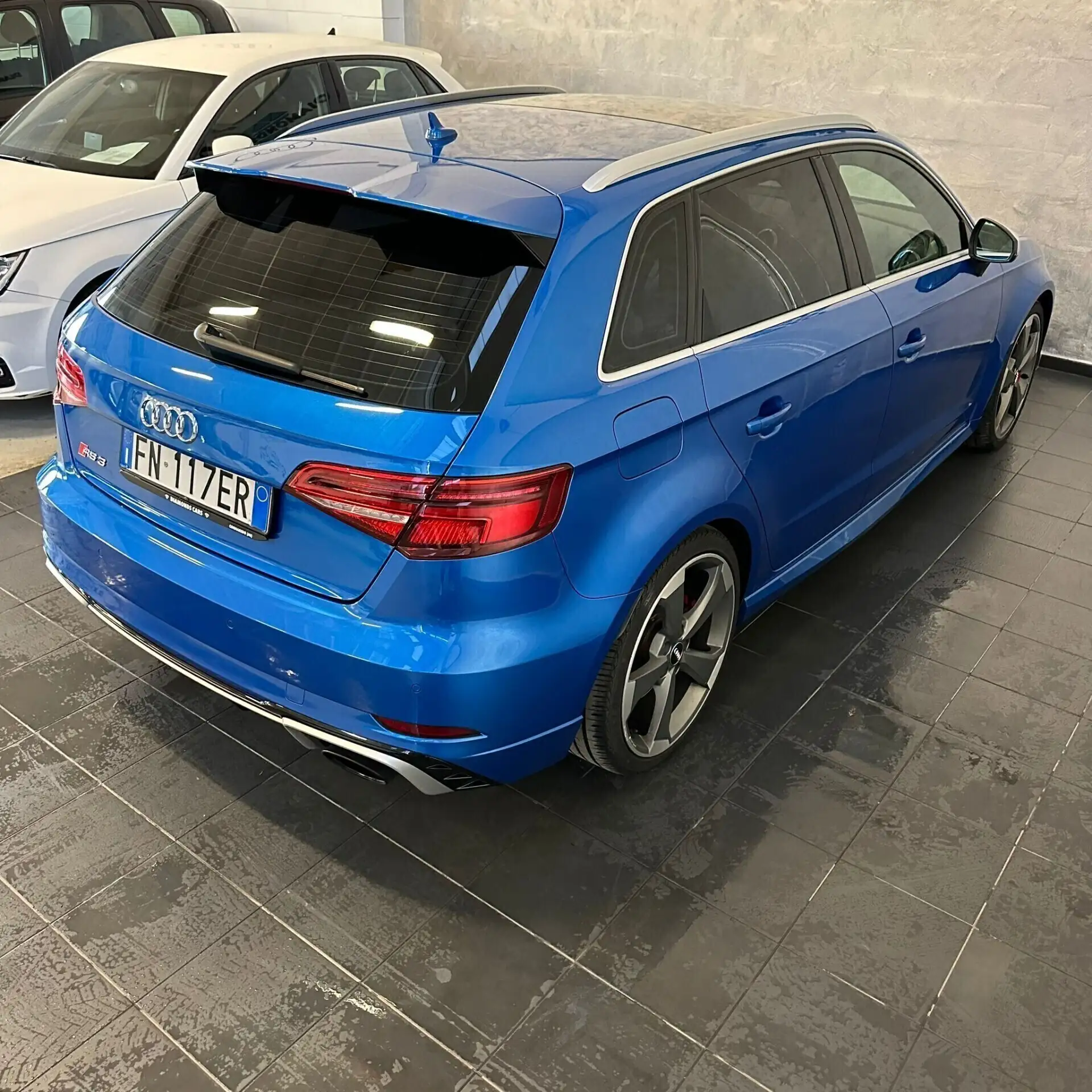 Audi - RS3