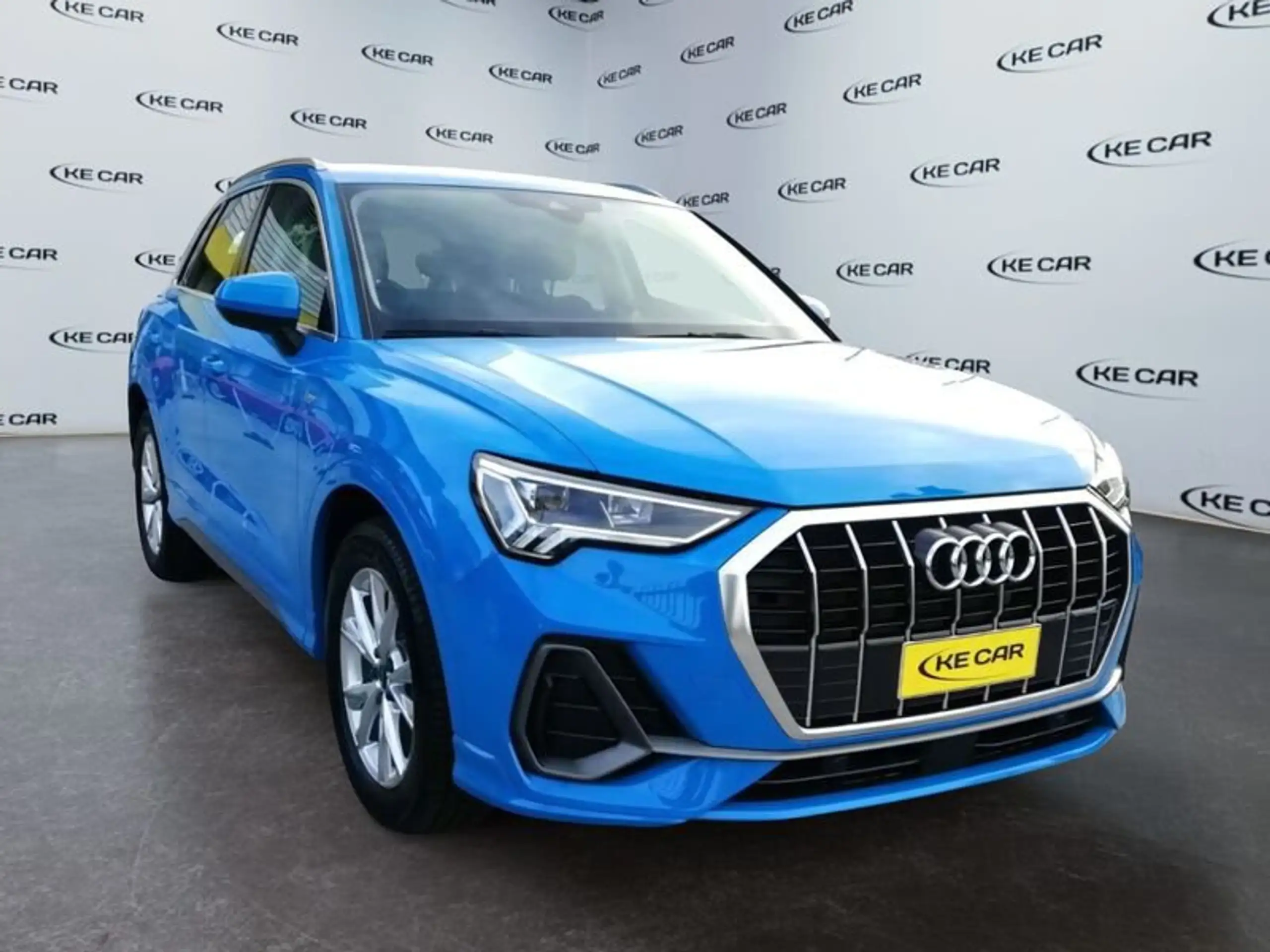 Audi - Q3