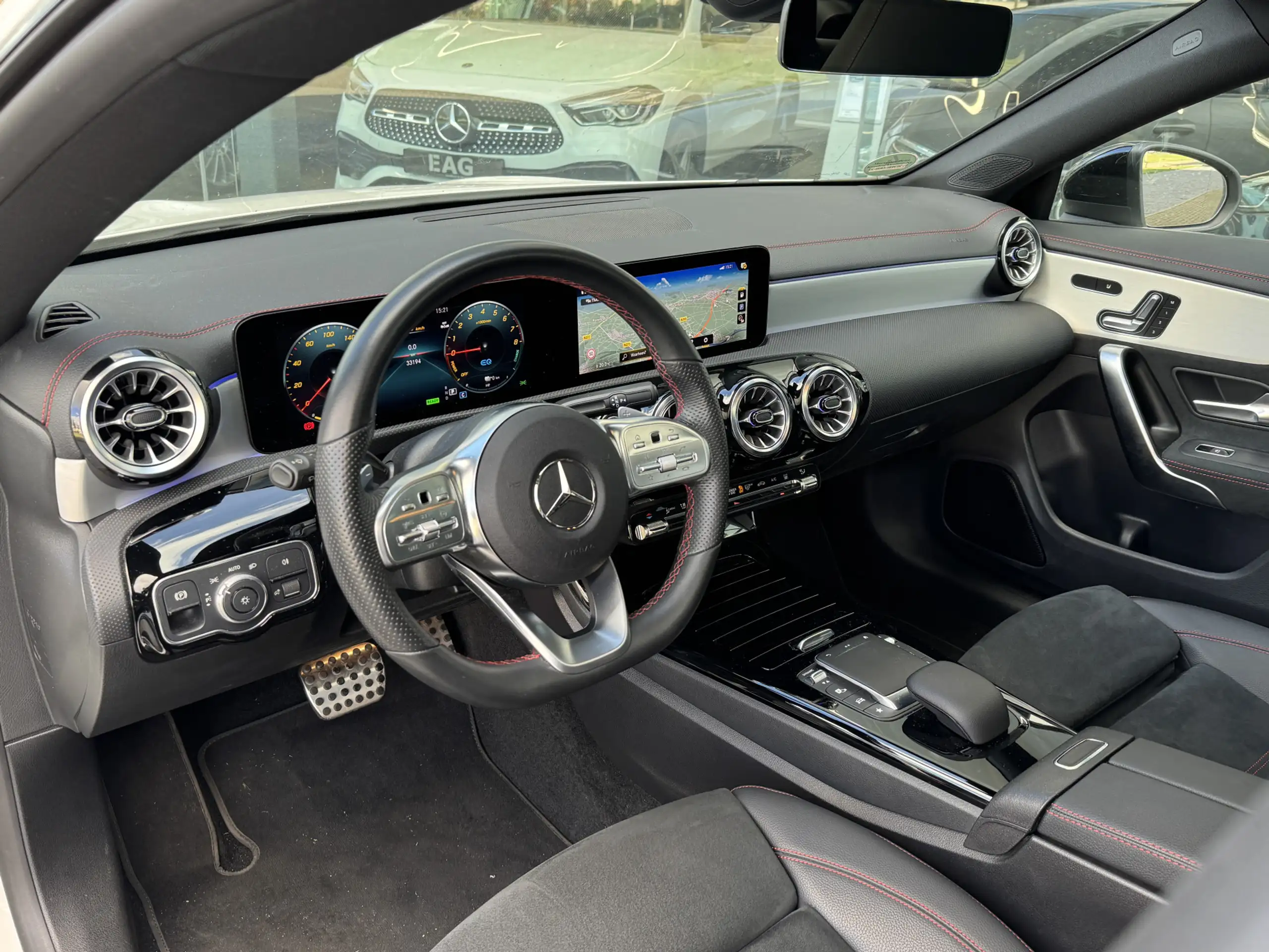 Mercedes-Benz - CLA 250