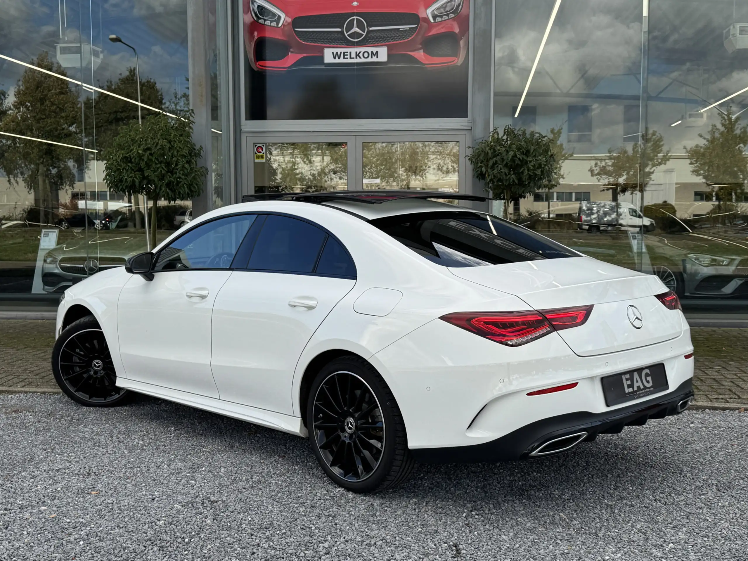 Mercedes-Benz - CLA 250