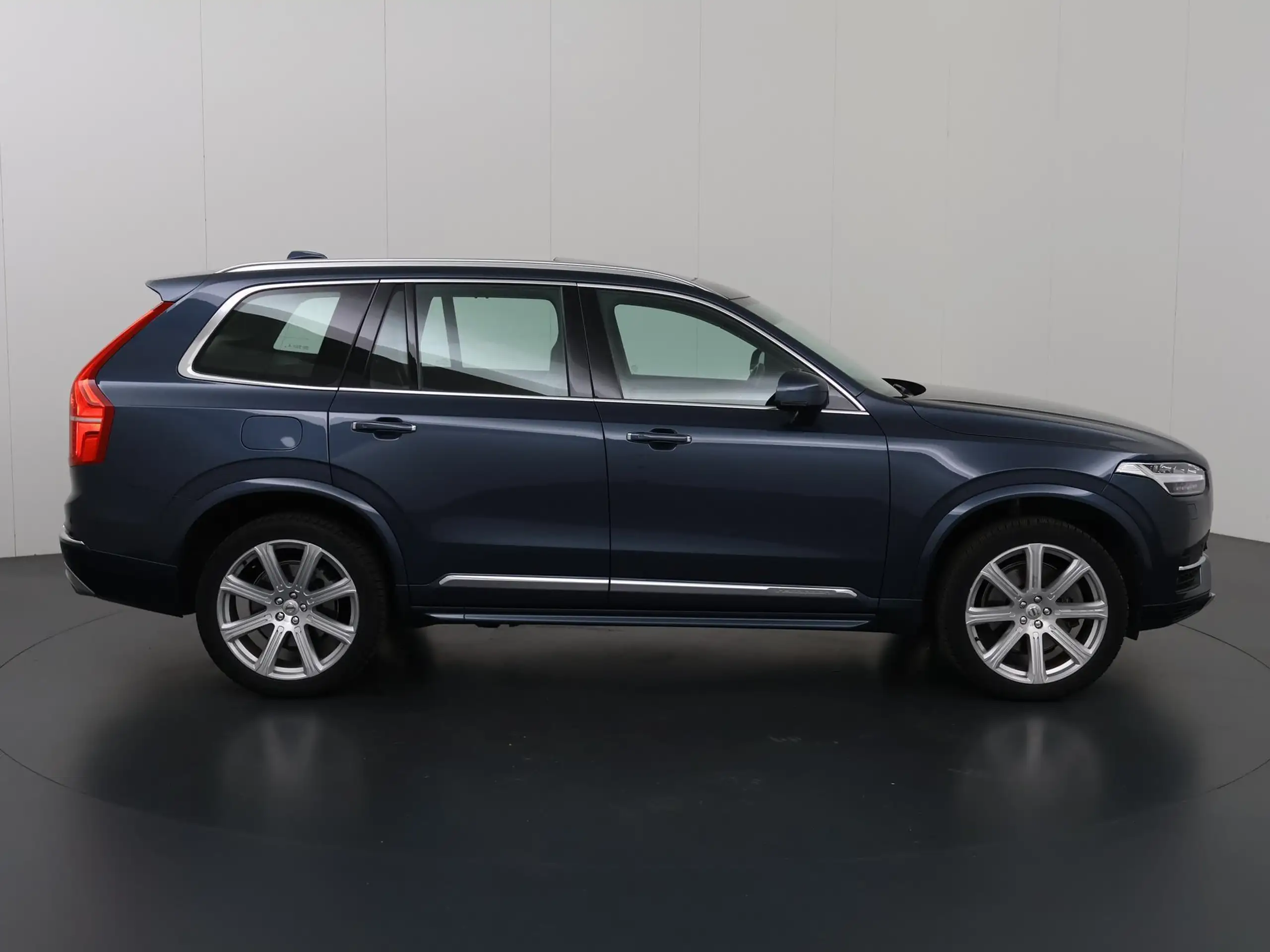 Volvo - XC90