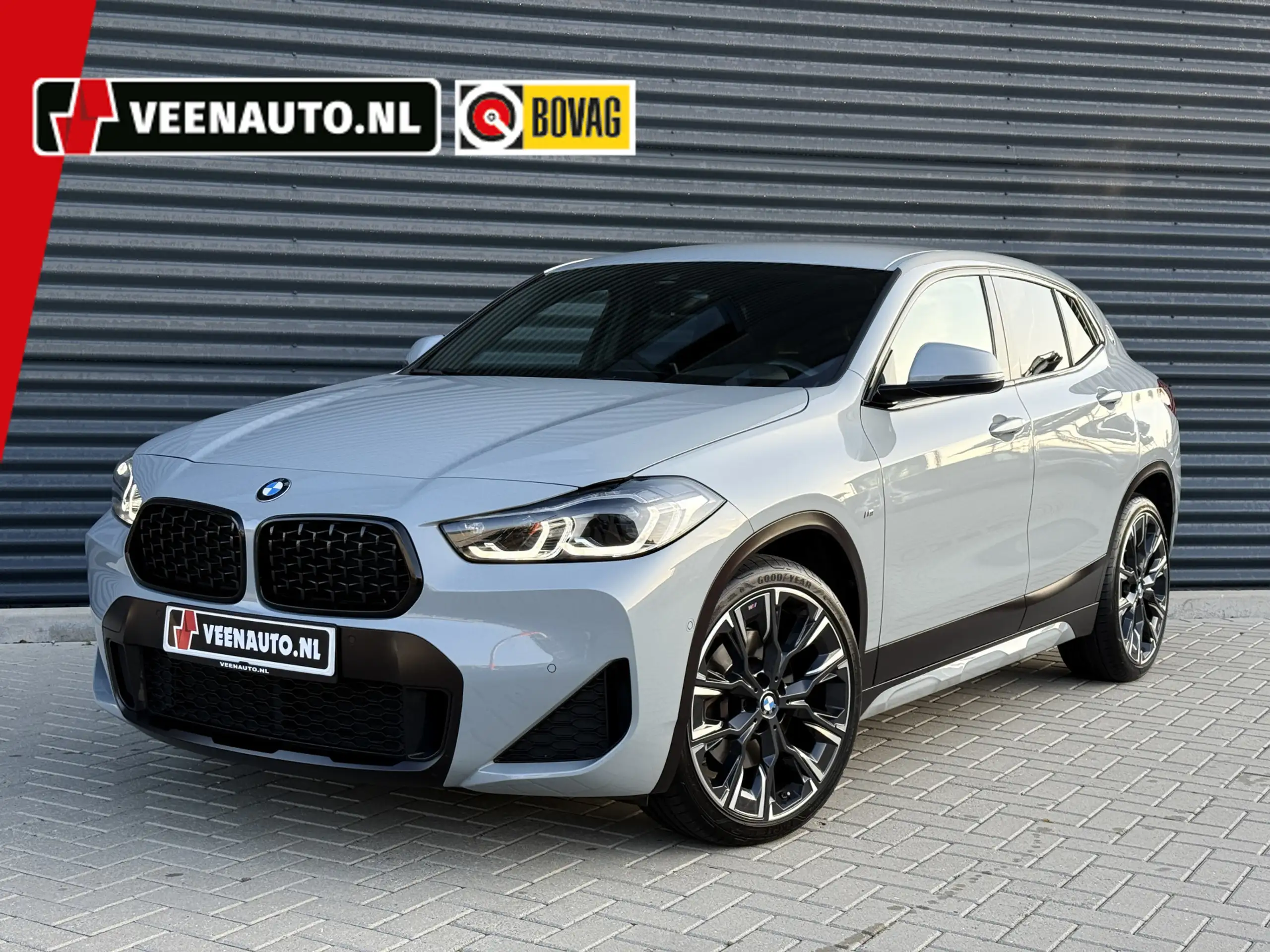 BMW - X2