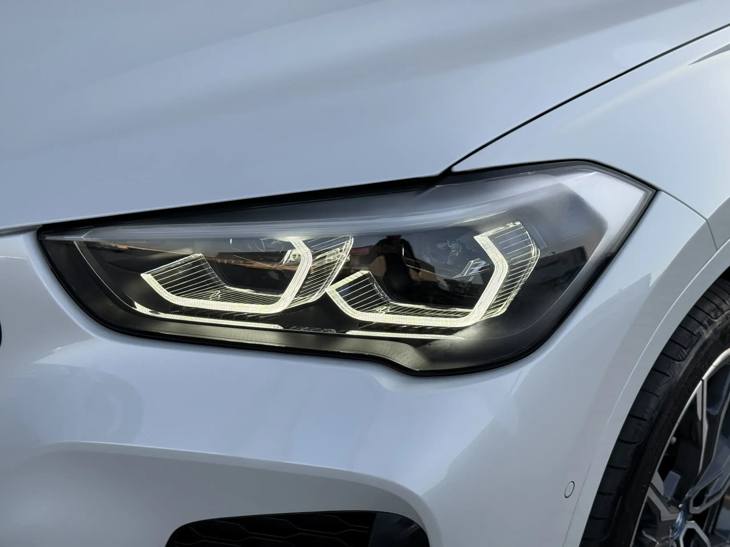 BMW - X1