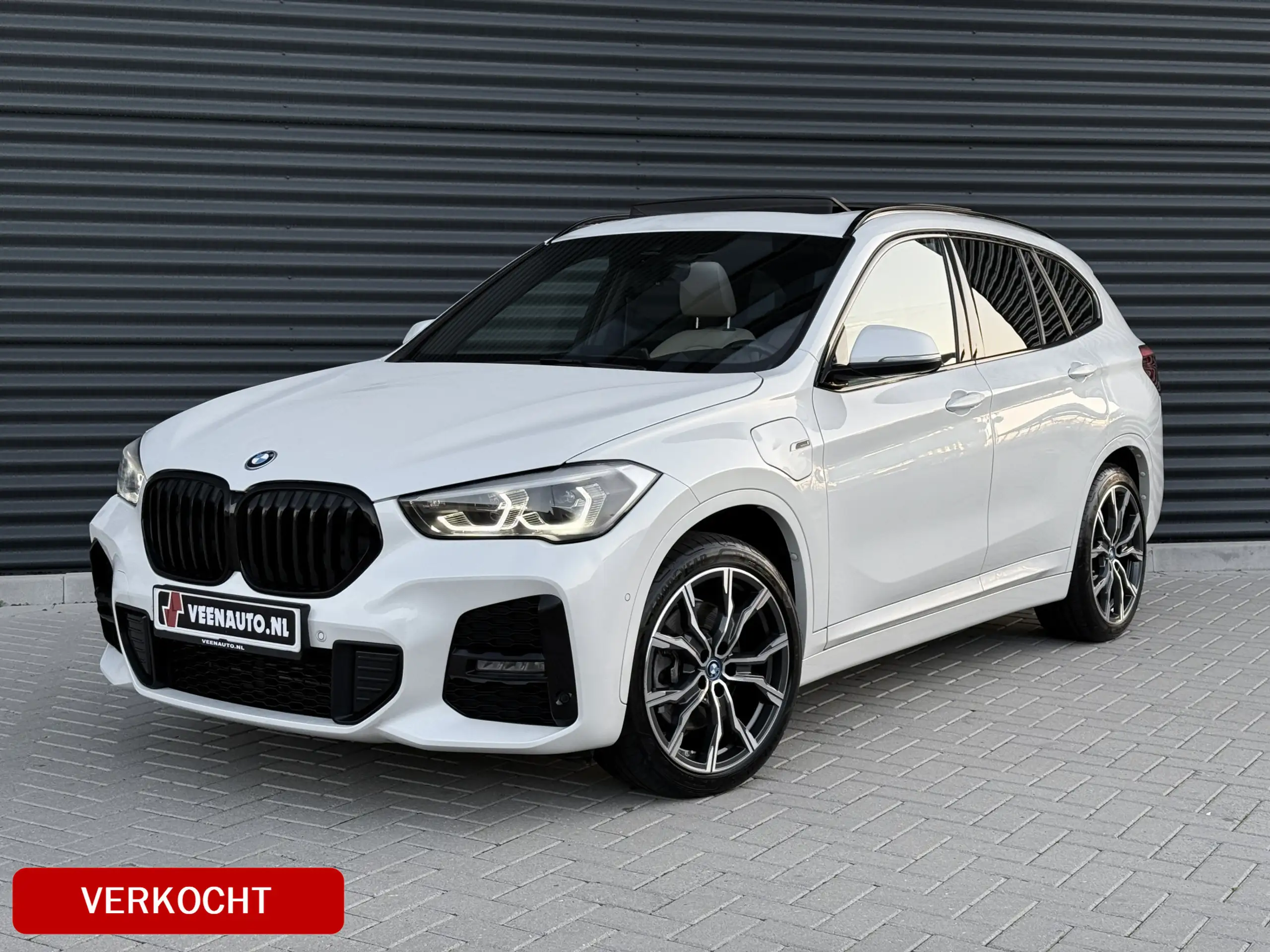 BMW - X1