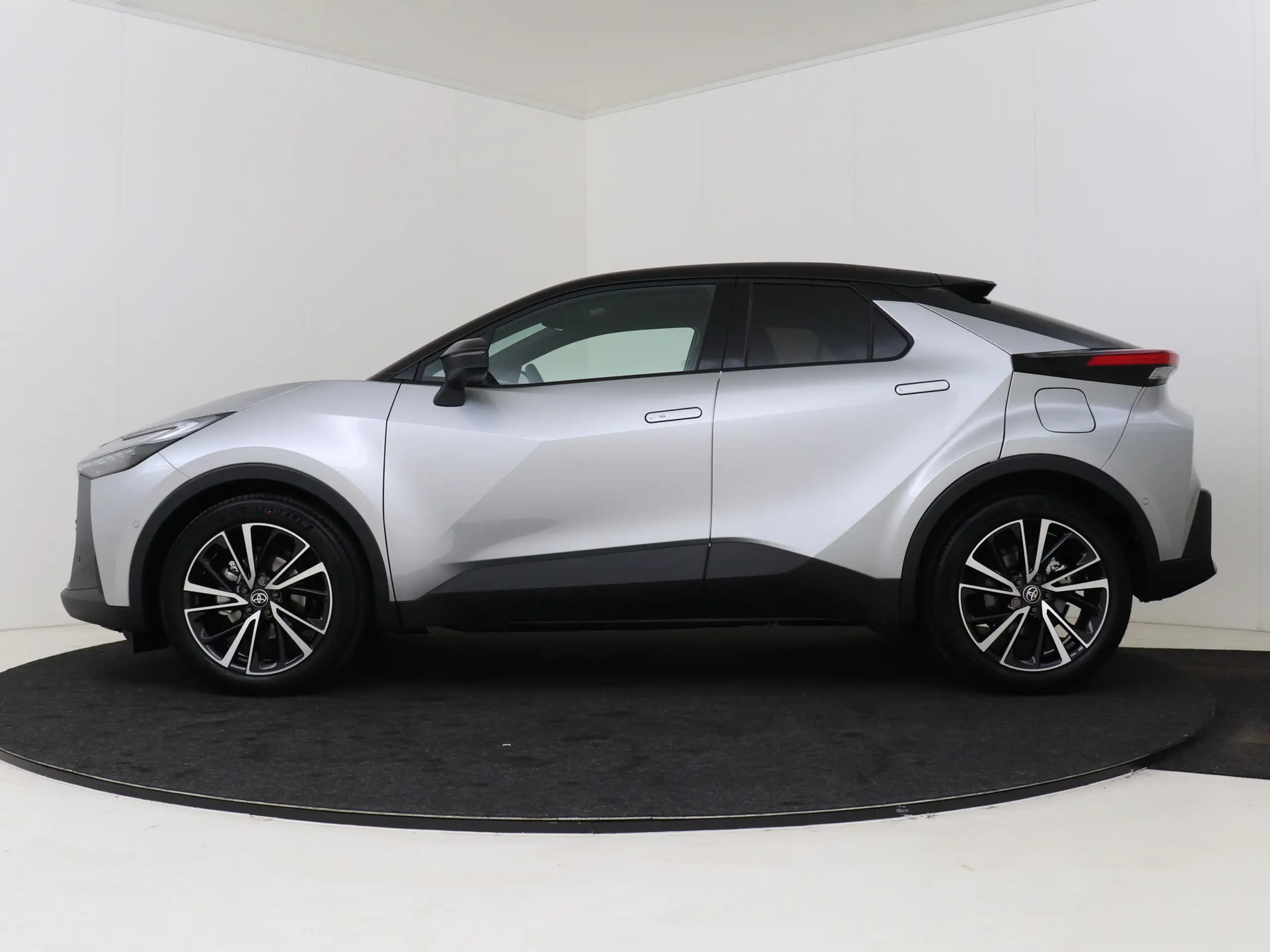 Toyota - C-HR