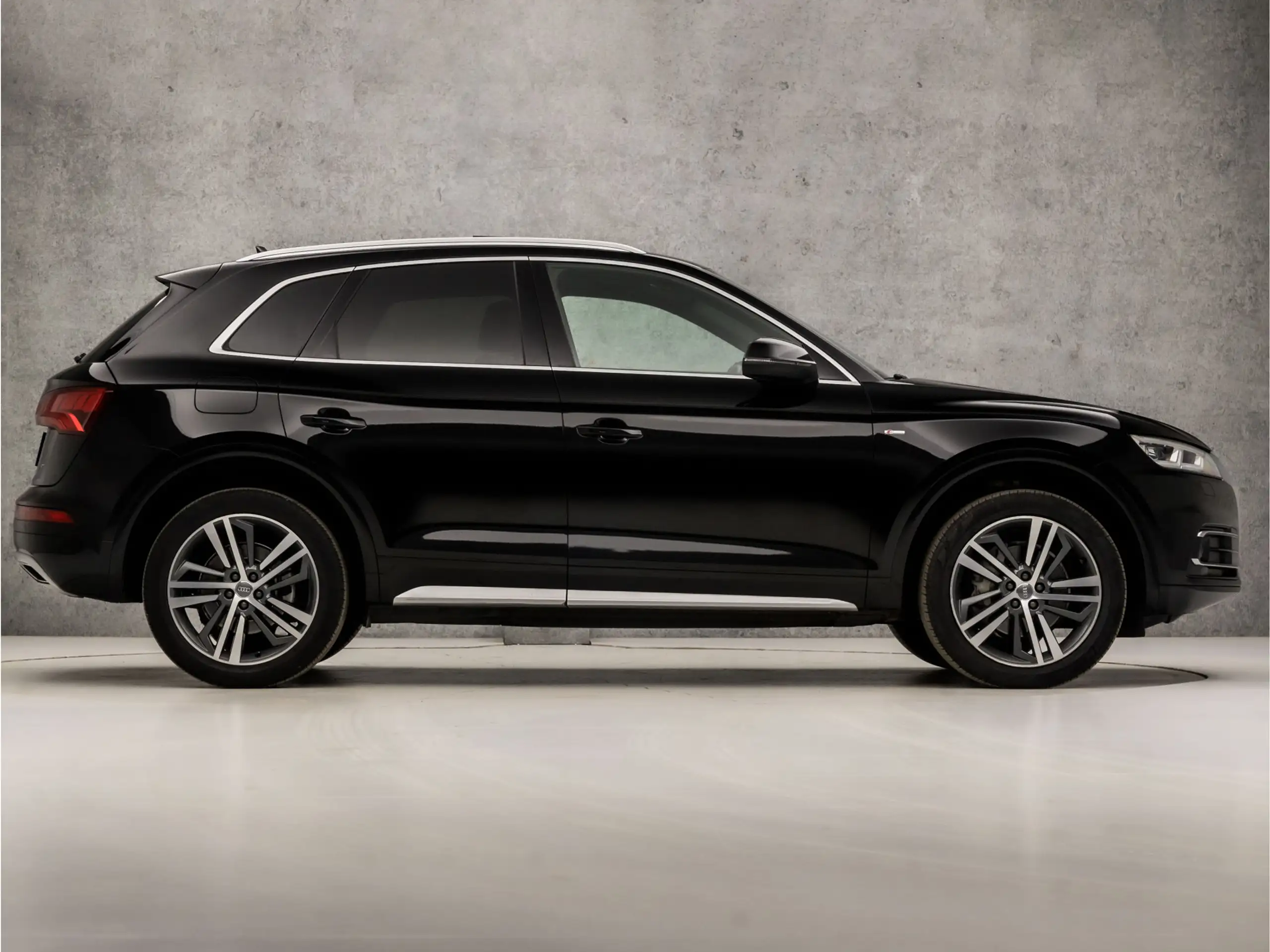 Audi - Q5