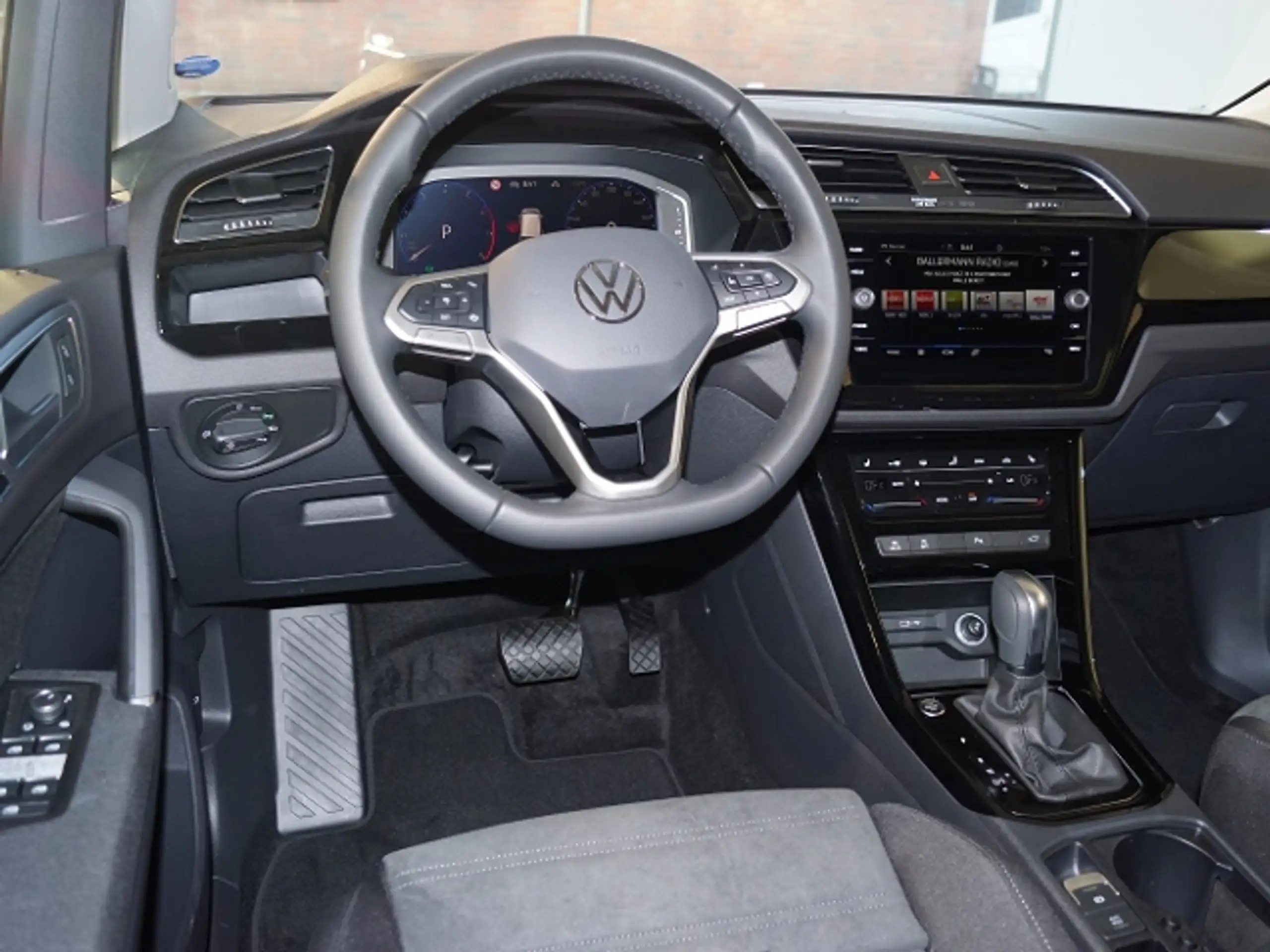 Volkswagen - Touran