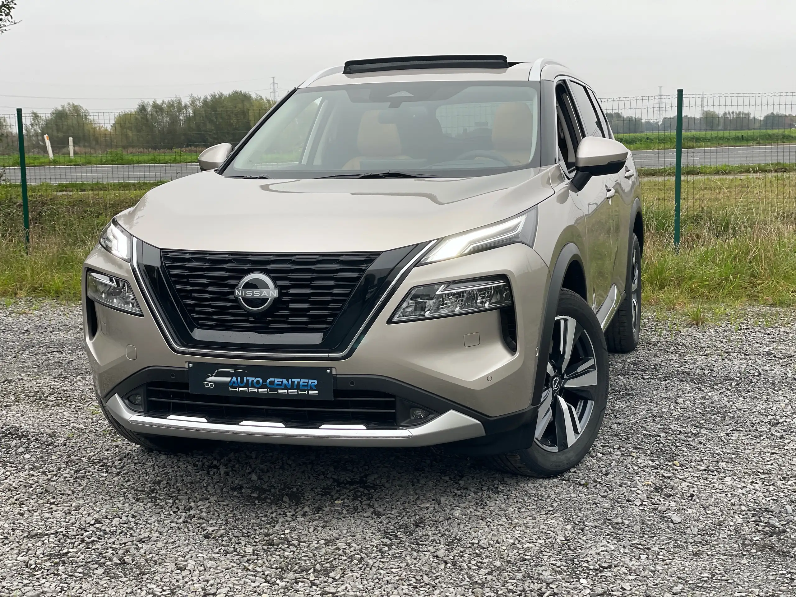 Nissan - X-Trail