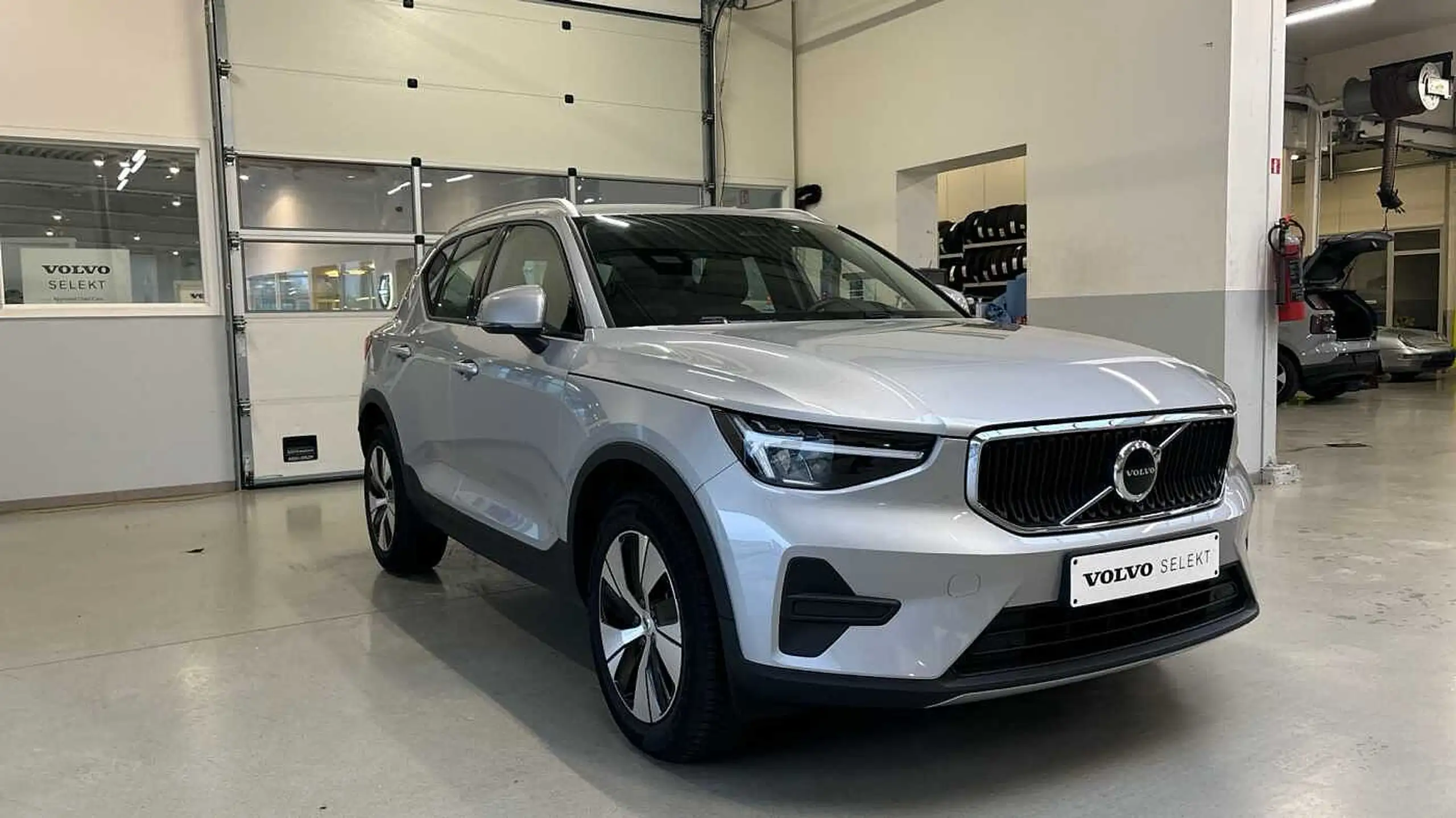 Volvo - XC40