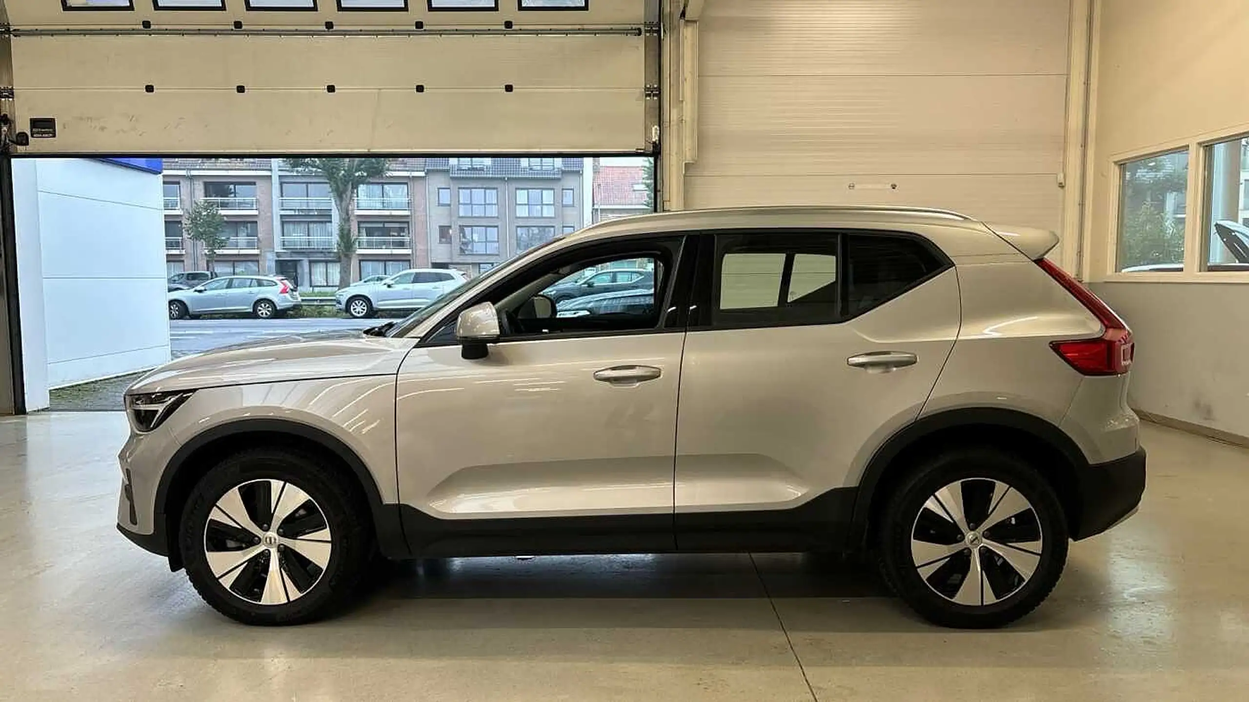 Volvo - XC40