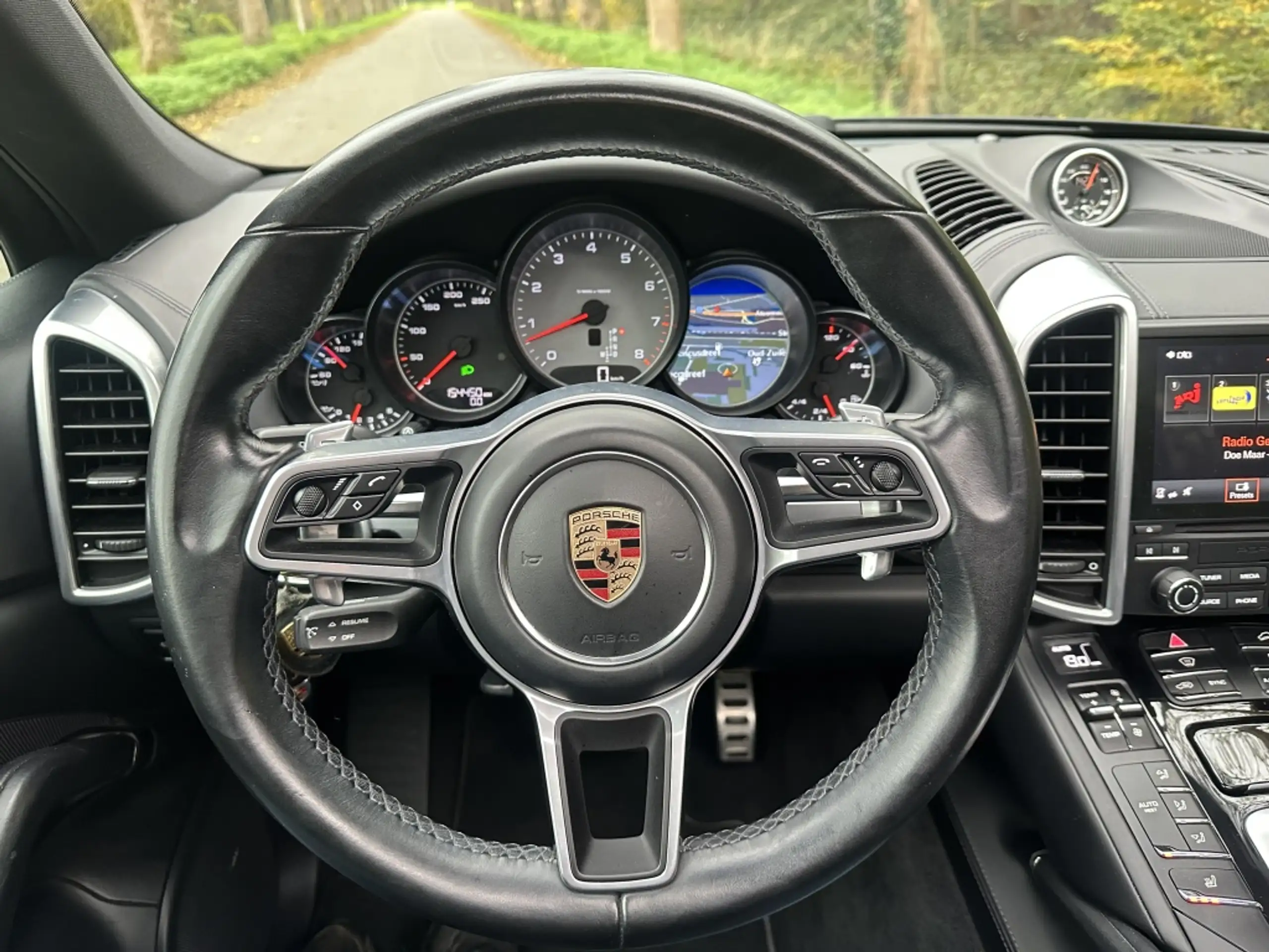 Porsche - Cayenne