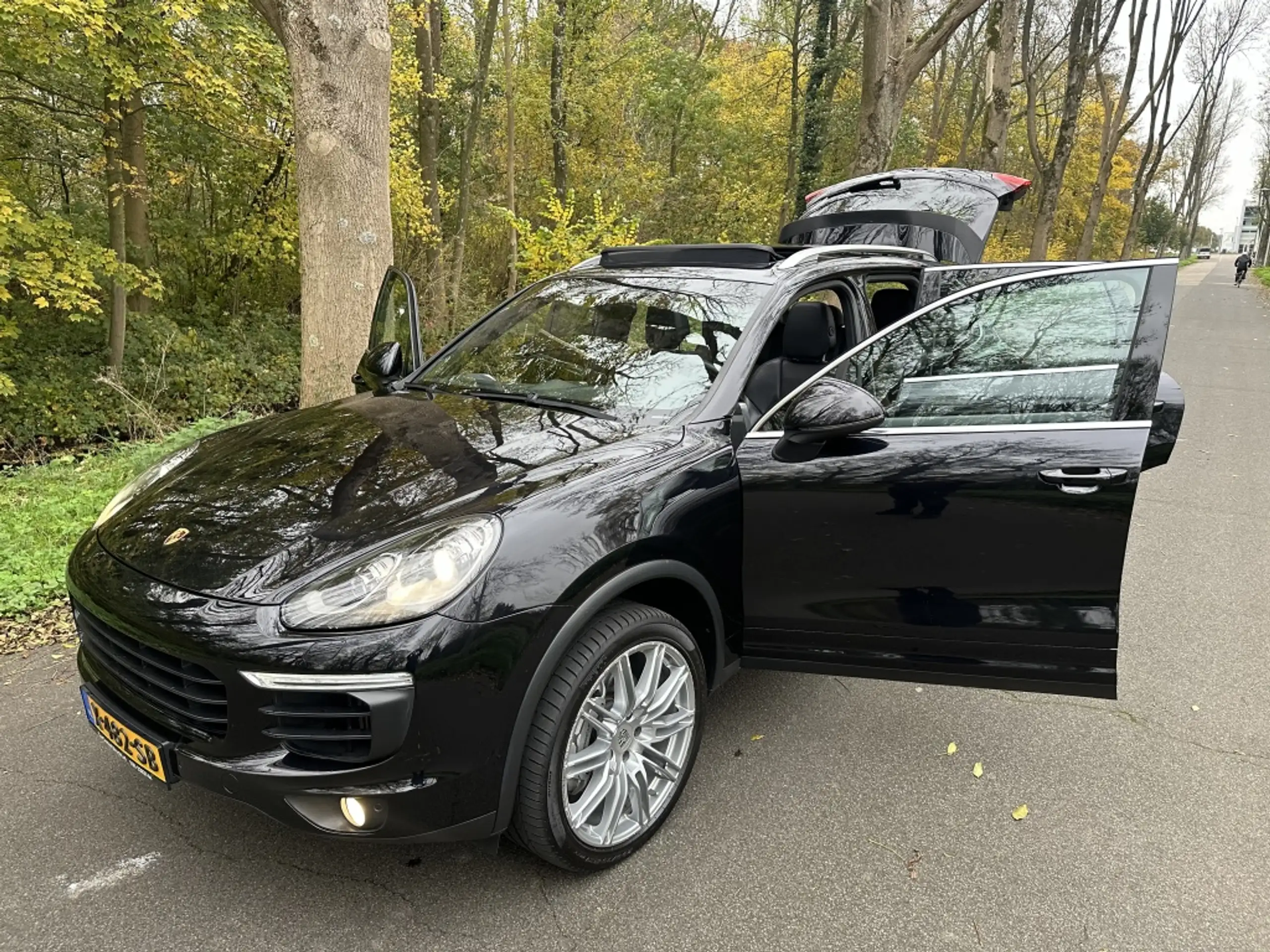 Porsche - Cayenne