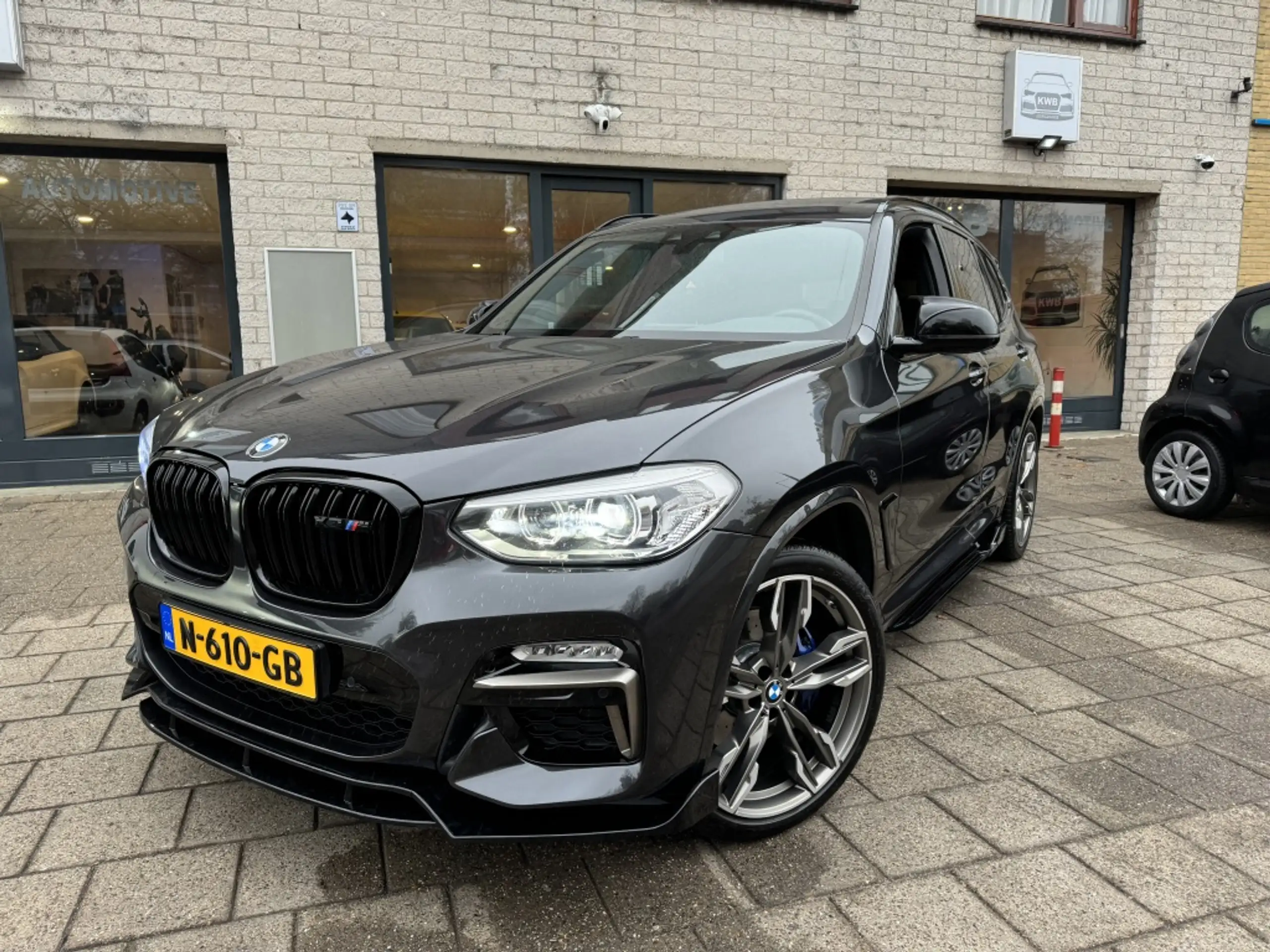 BMW - X3