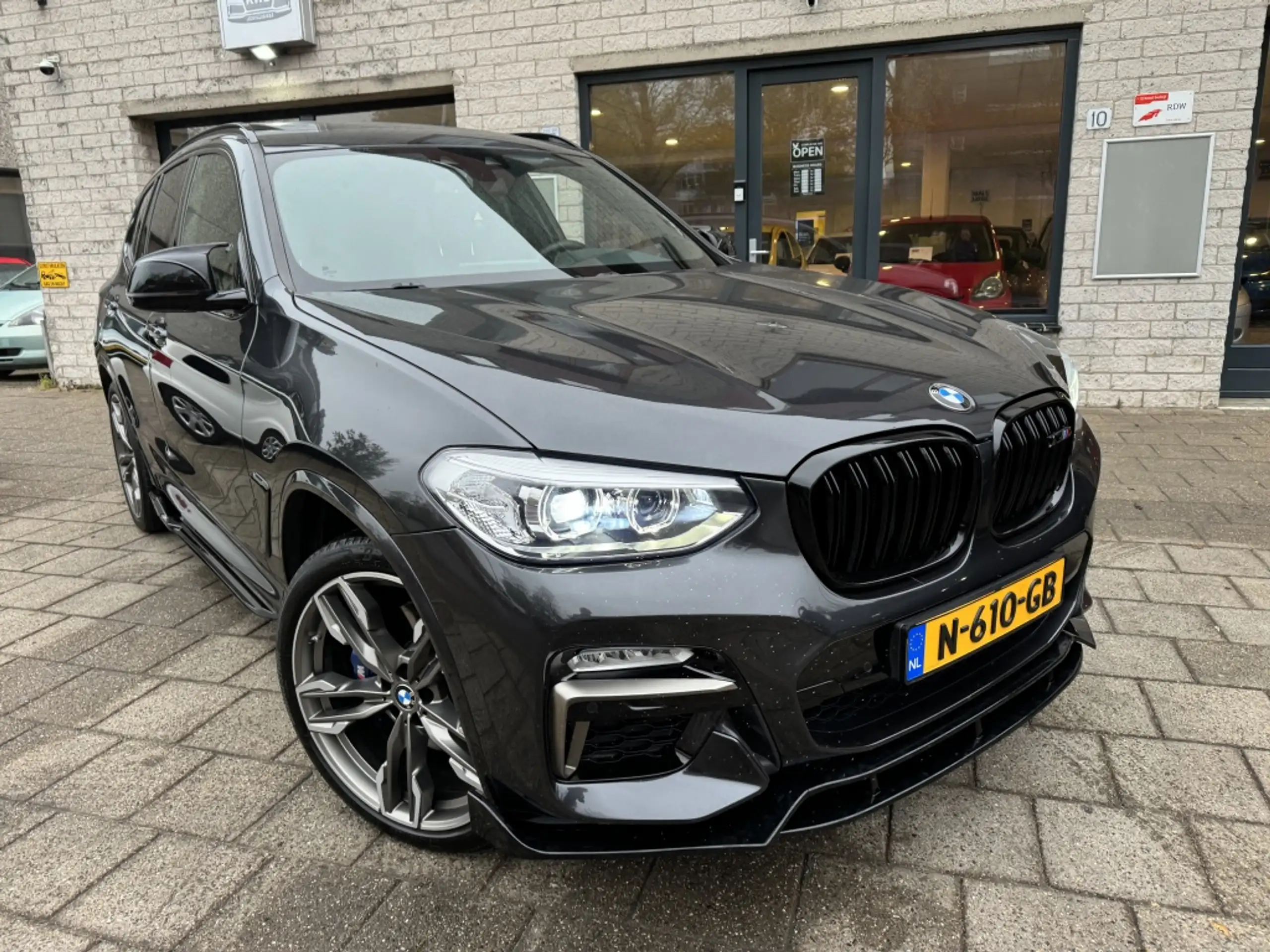 BMW - X3