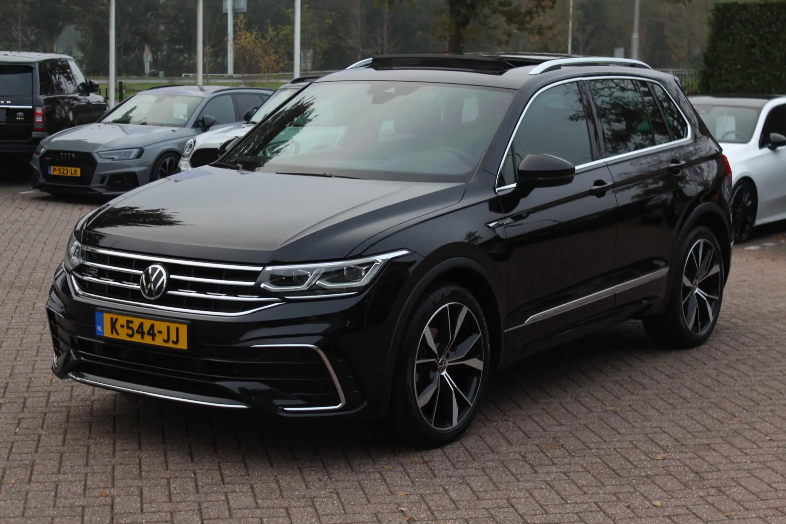 Volkswagen - Tiguan