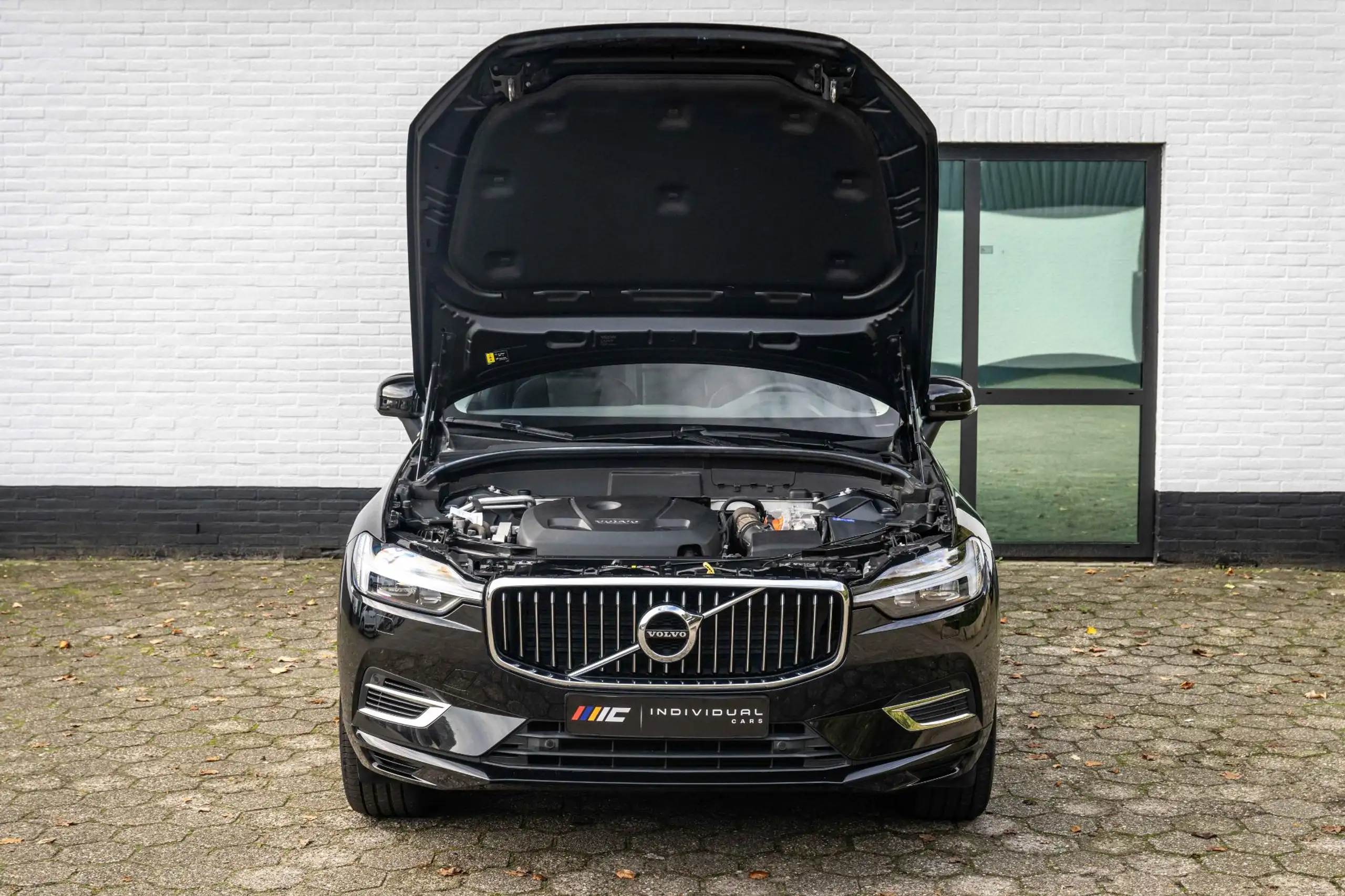 Volvo - XC60