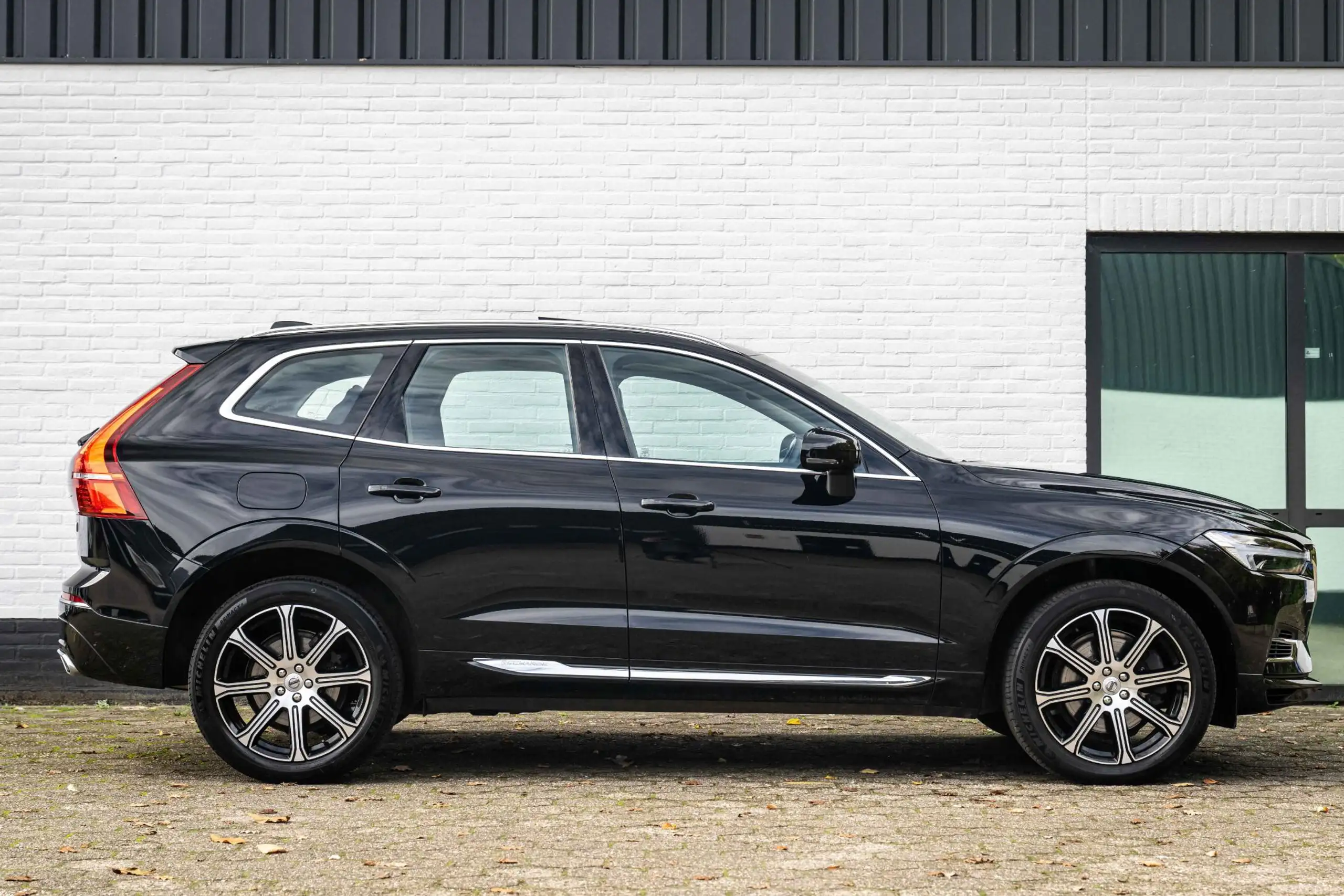 Volvo - XC60