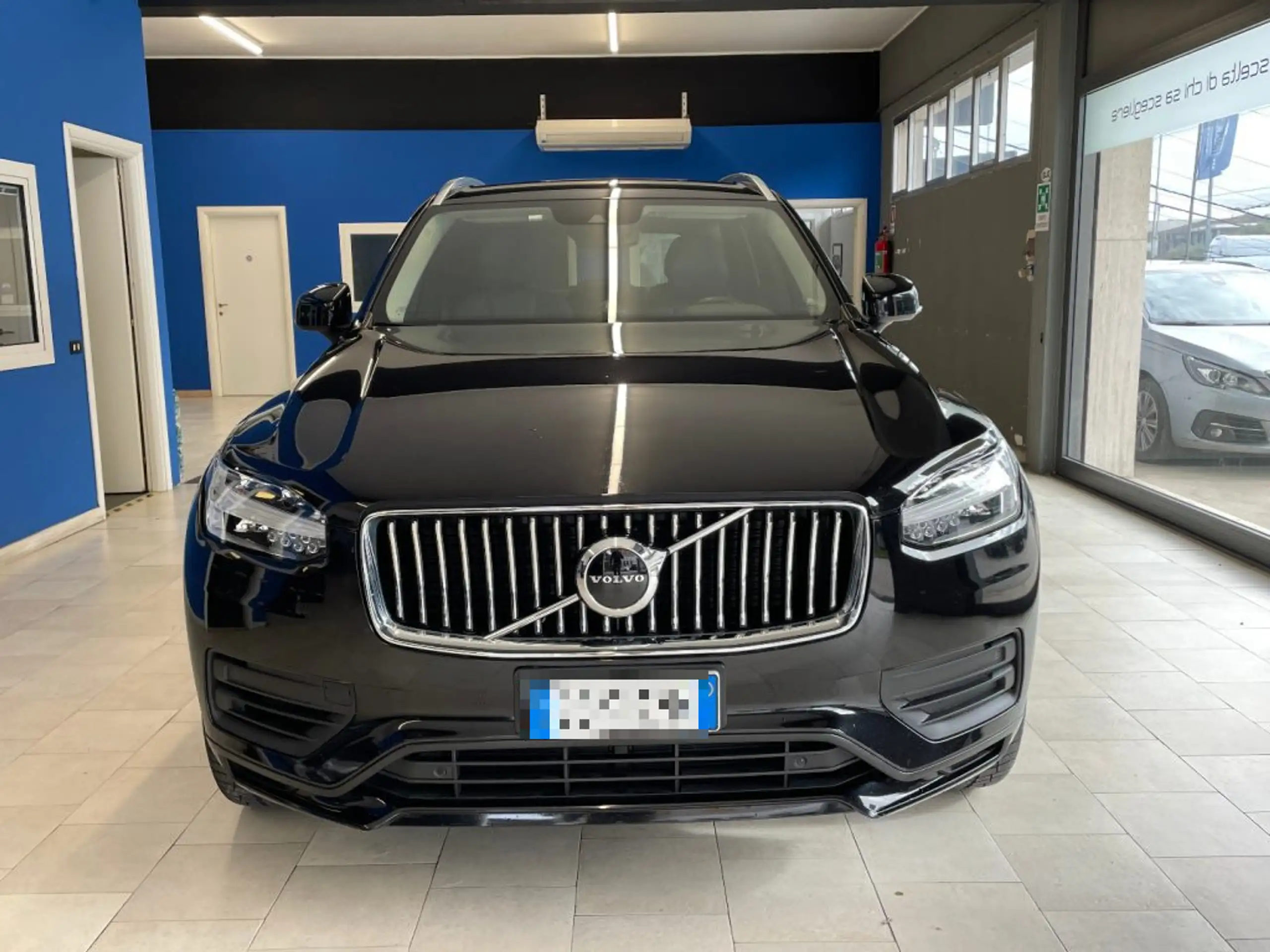 Volvo - XC90