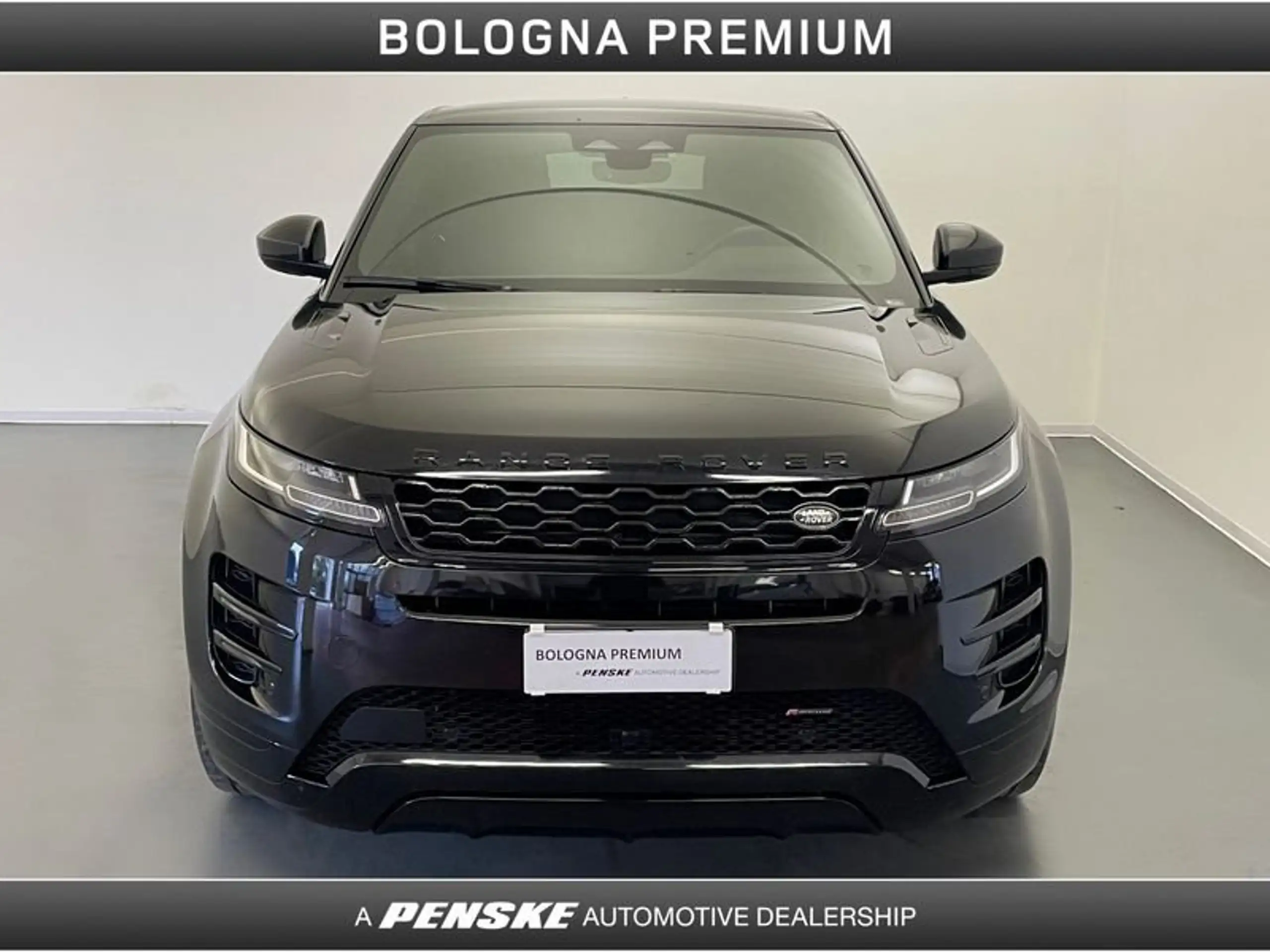 Land Rover - Range Rover Evoque