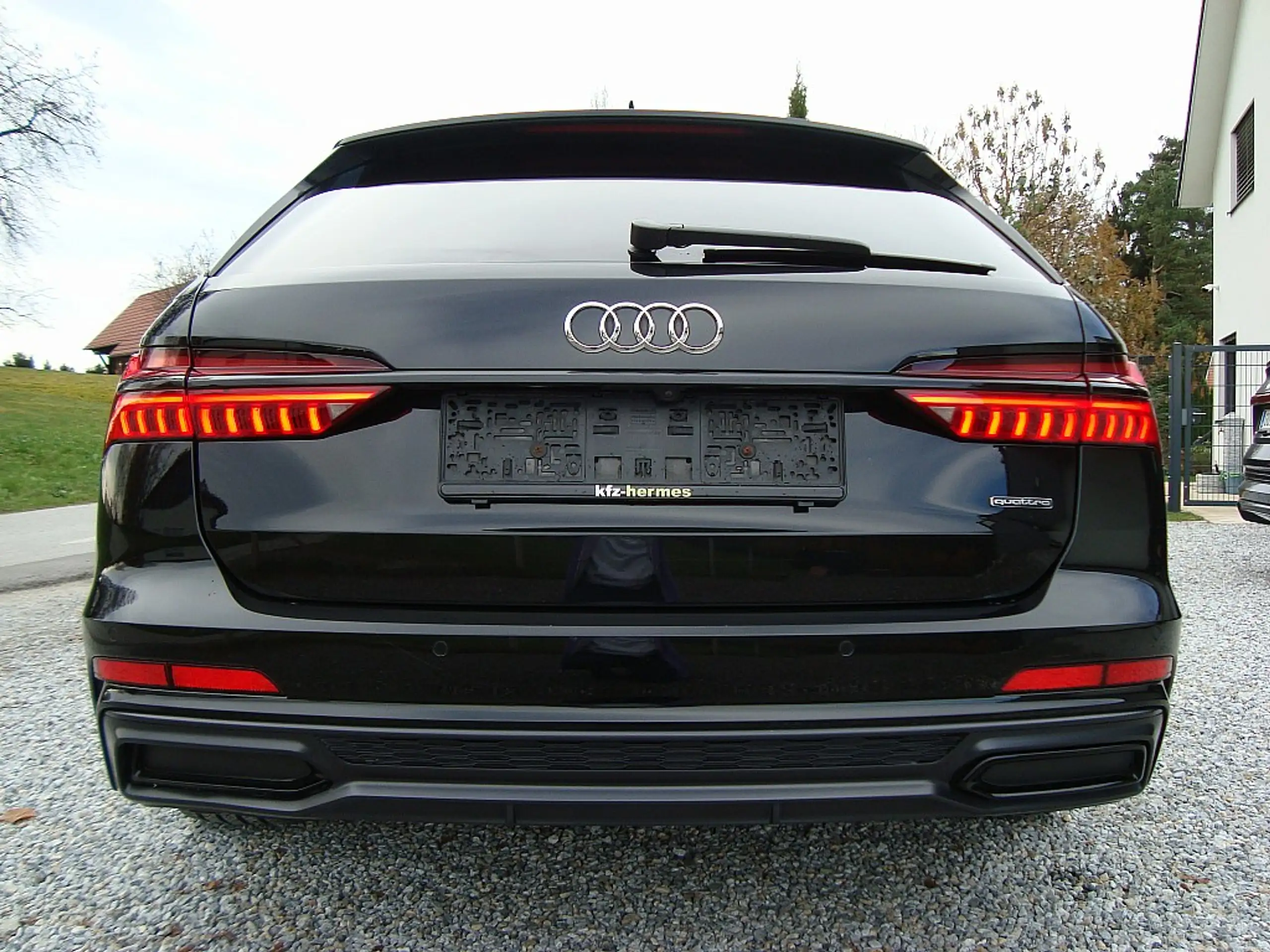 Audi - A6