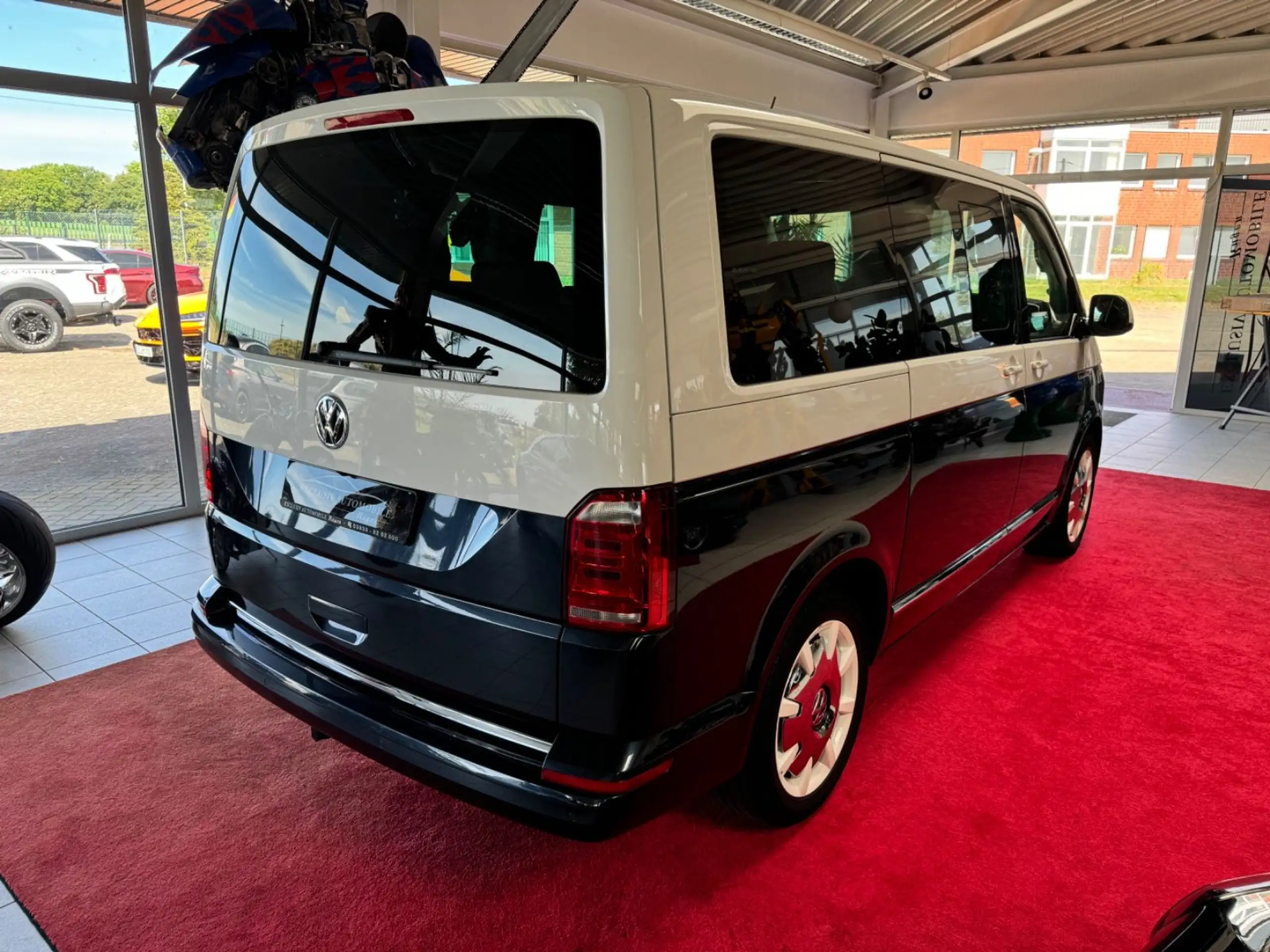 Volkswagen - T6 Multivan