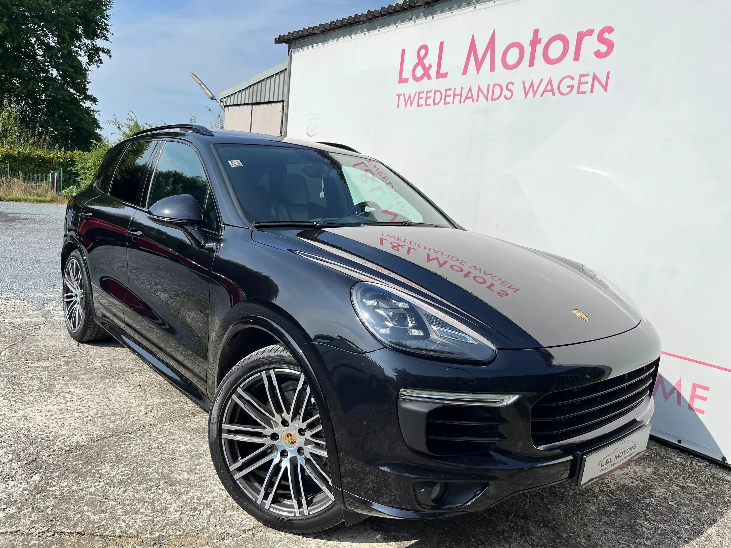 Porsche - Cayenne