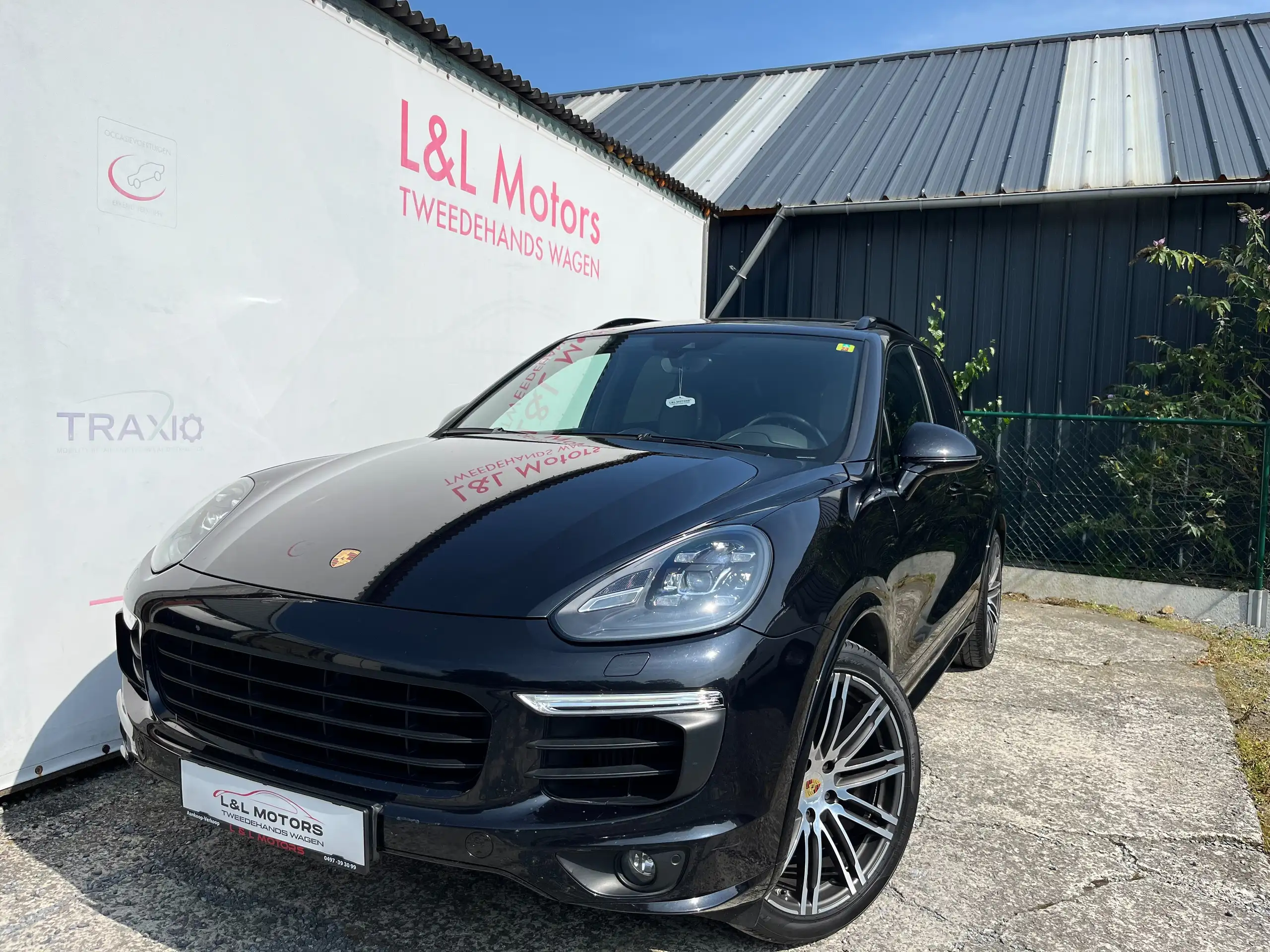 Porsche - Cayenne