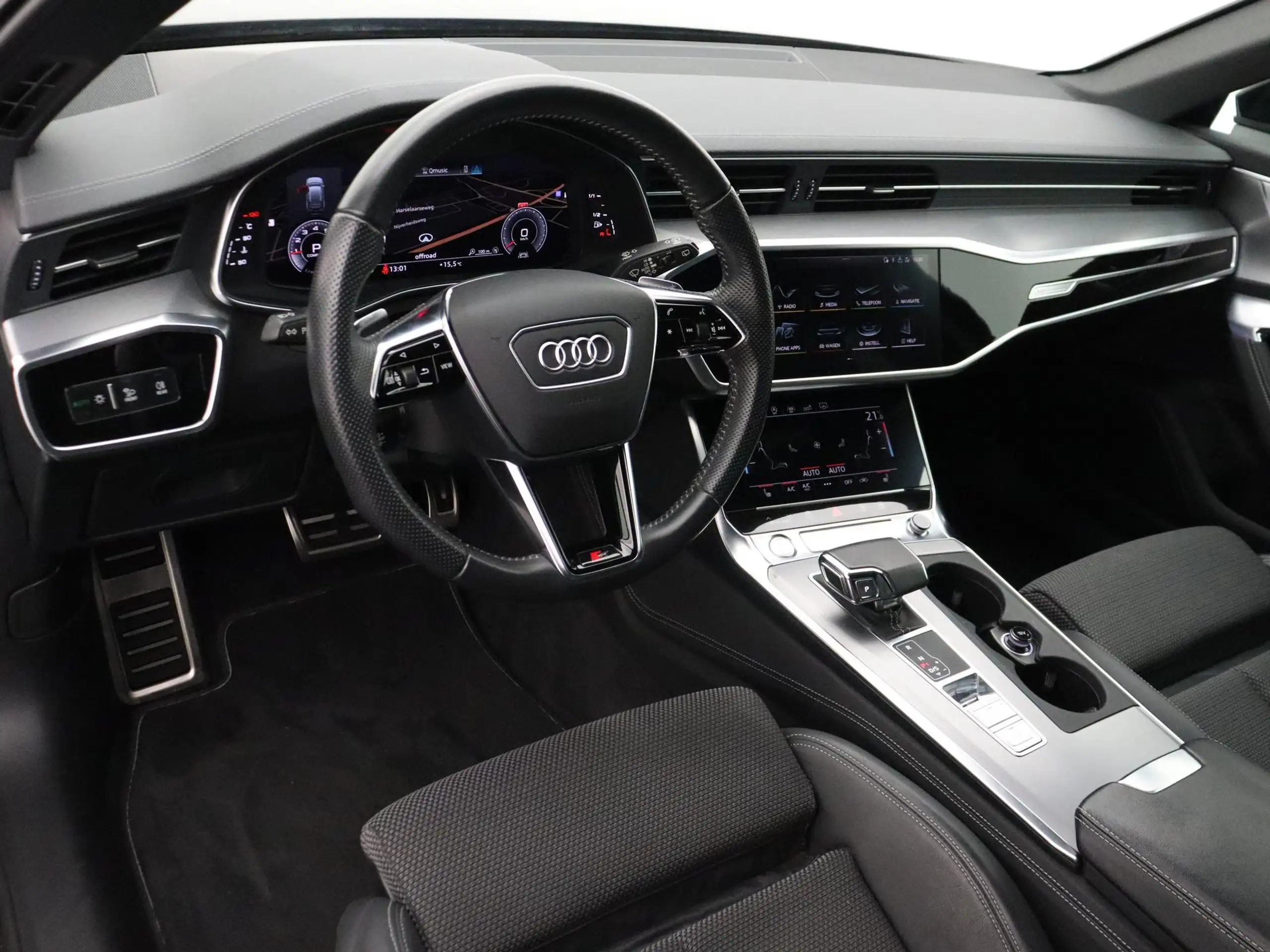 Audi - A6