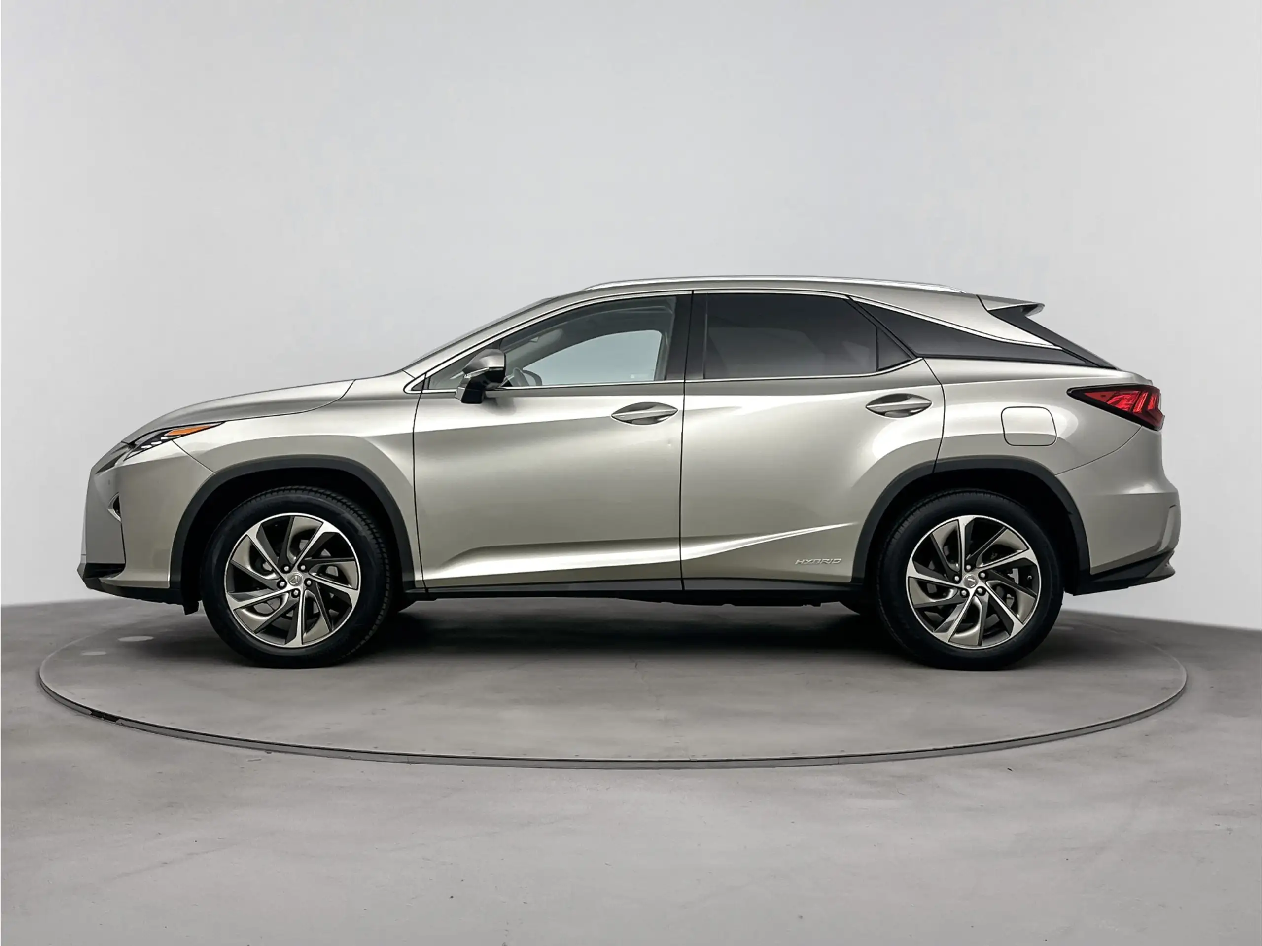 Lexus - RX 450h