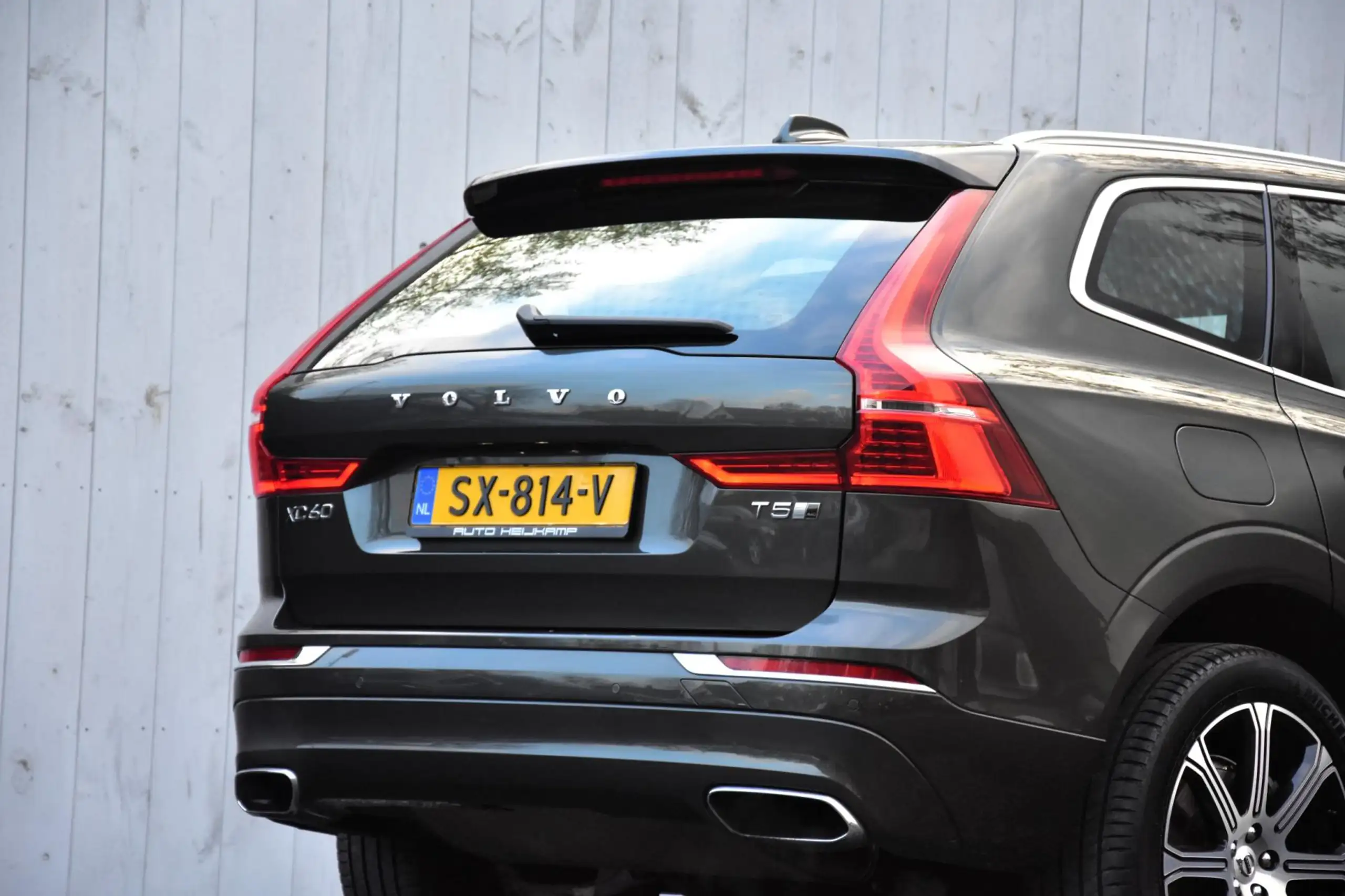 Volvo - XC60