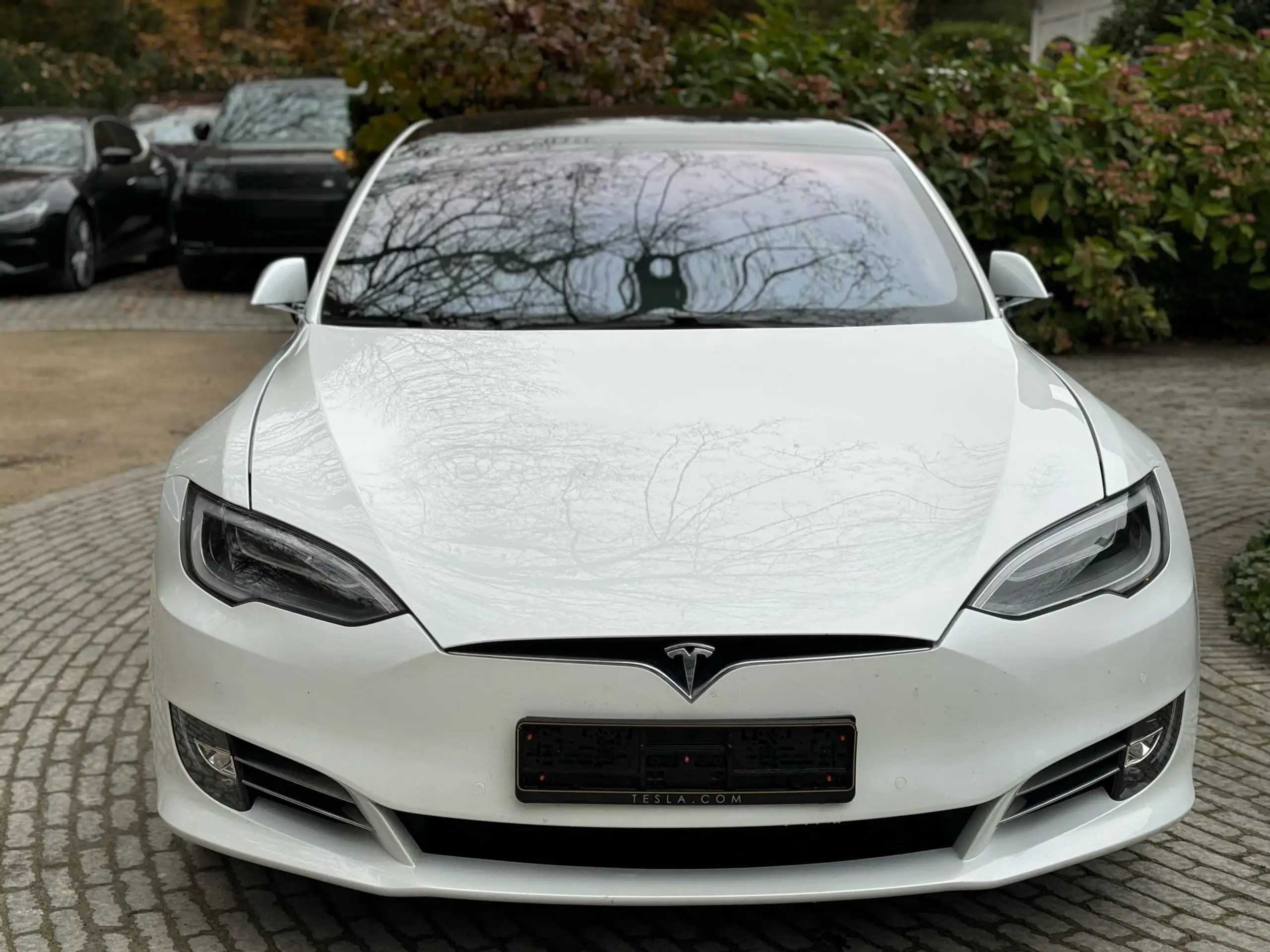 Tesla - Model S