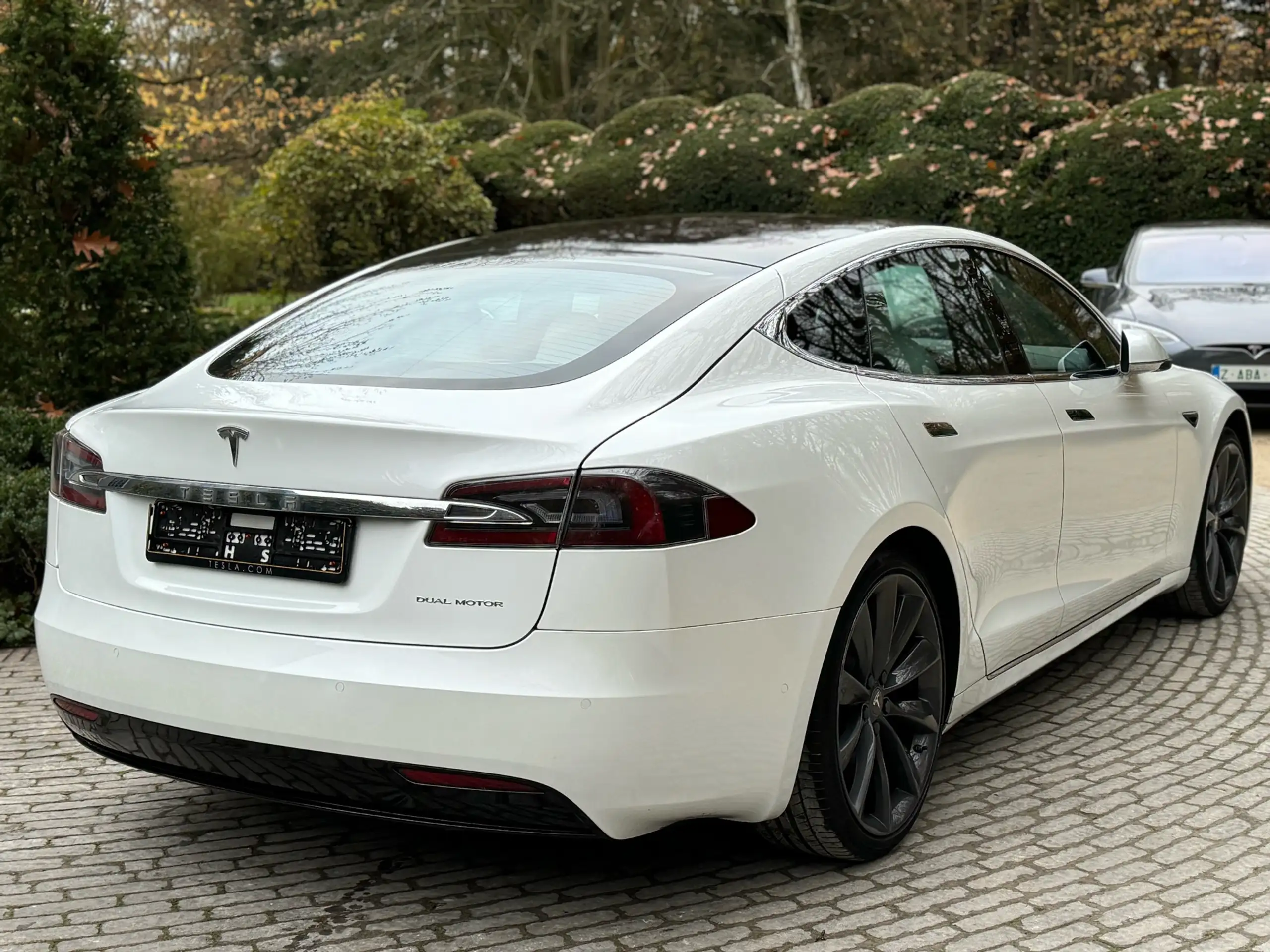 Tesla - Model S