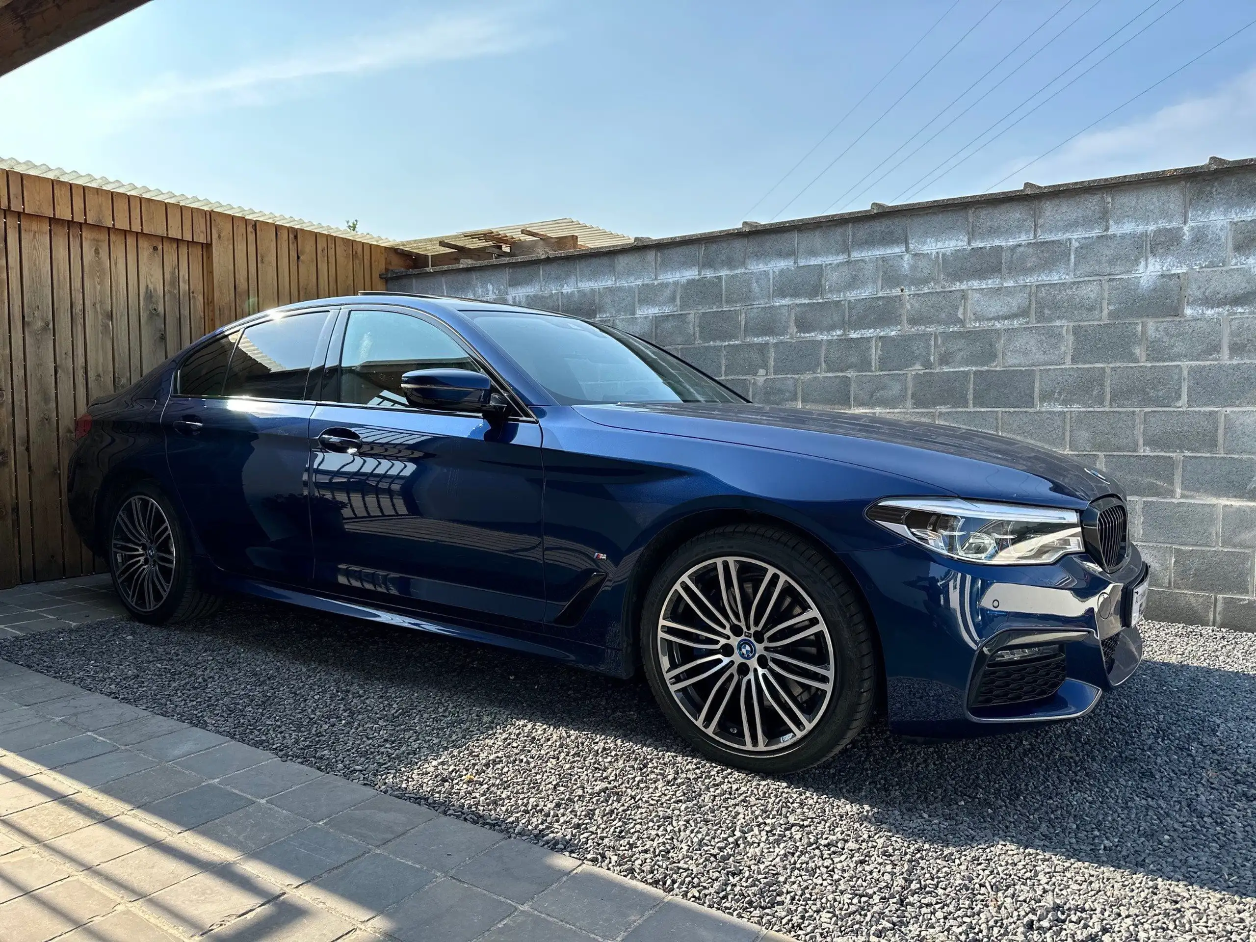 BMW 530 2019