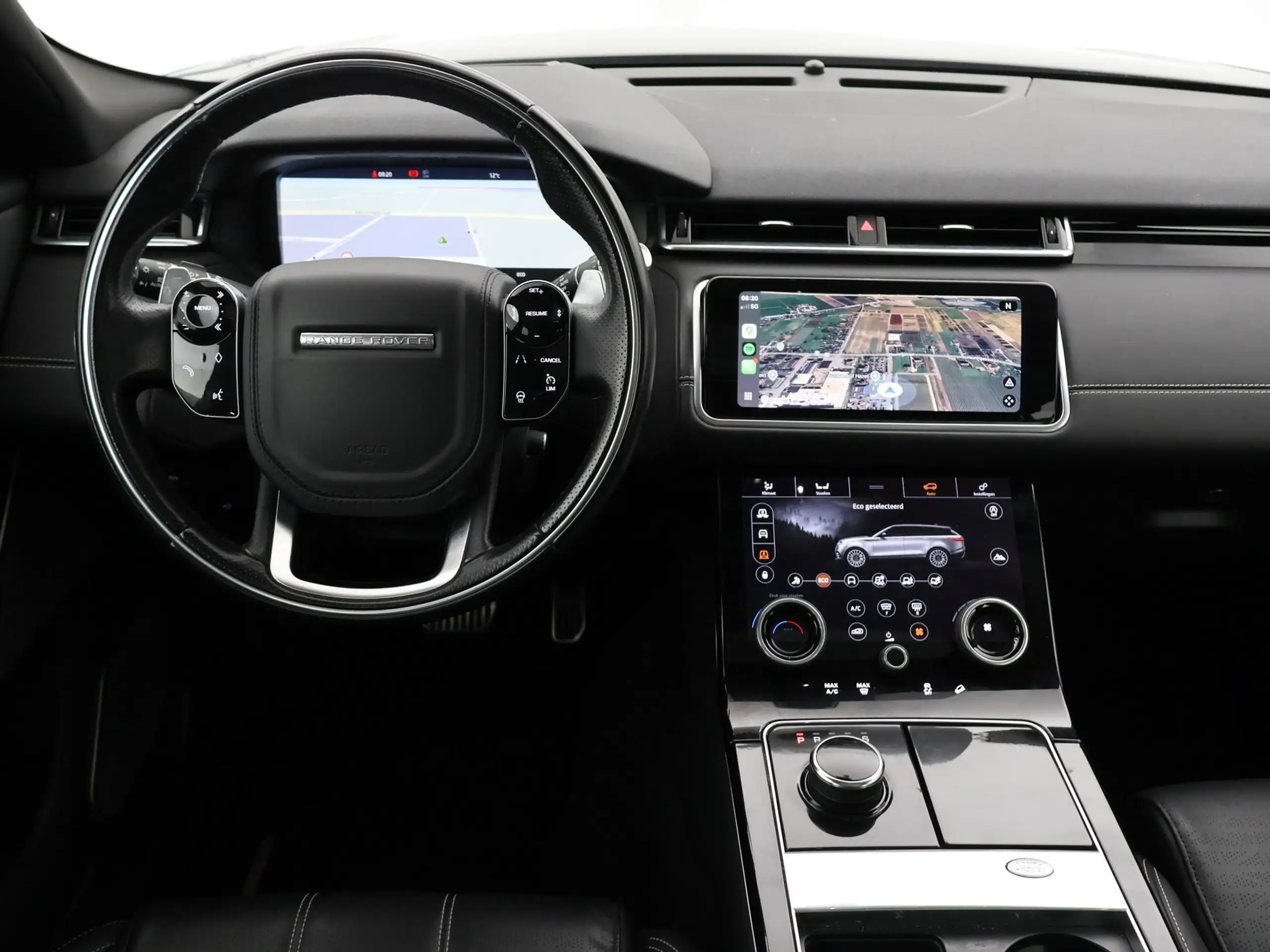 Land Rover - Range Rover Velar